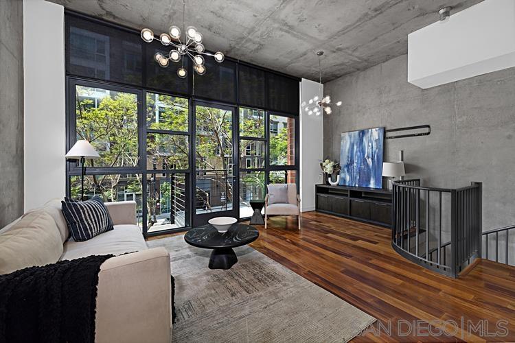 Detail Gallery Image 9 of 41 For 1050  Island Ave  #110,  San Diego,  CA 92101 - 1 Beds | 2 Baths