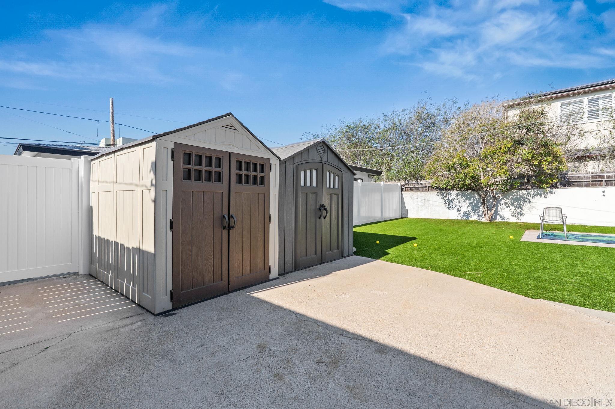 Detail Gallery Image 22 of 43 For 326-28  H Ave, Coronado,  CA 92118 - 4 Beds | 2 Baths