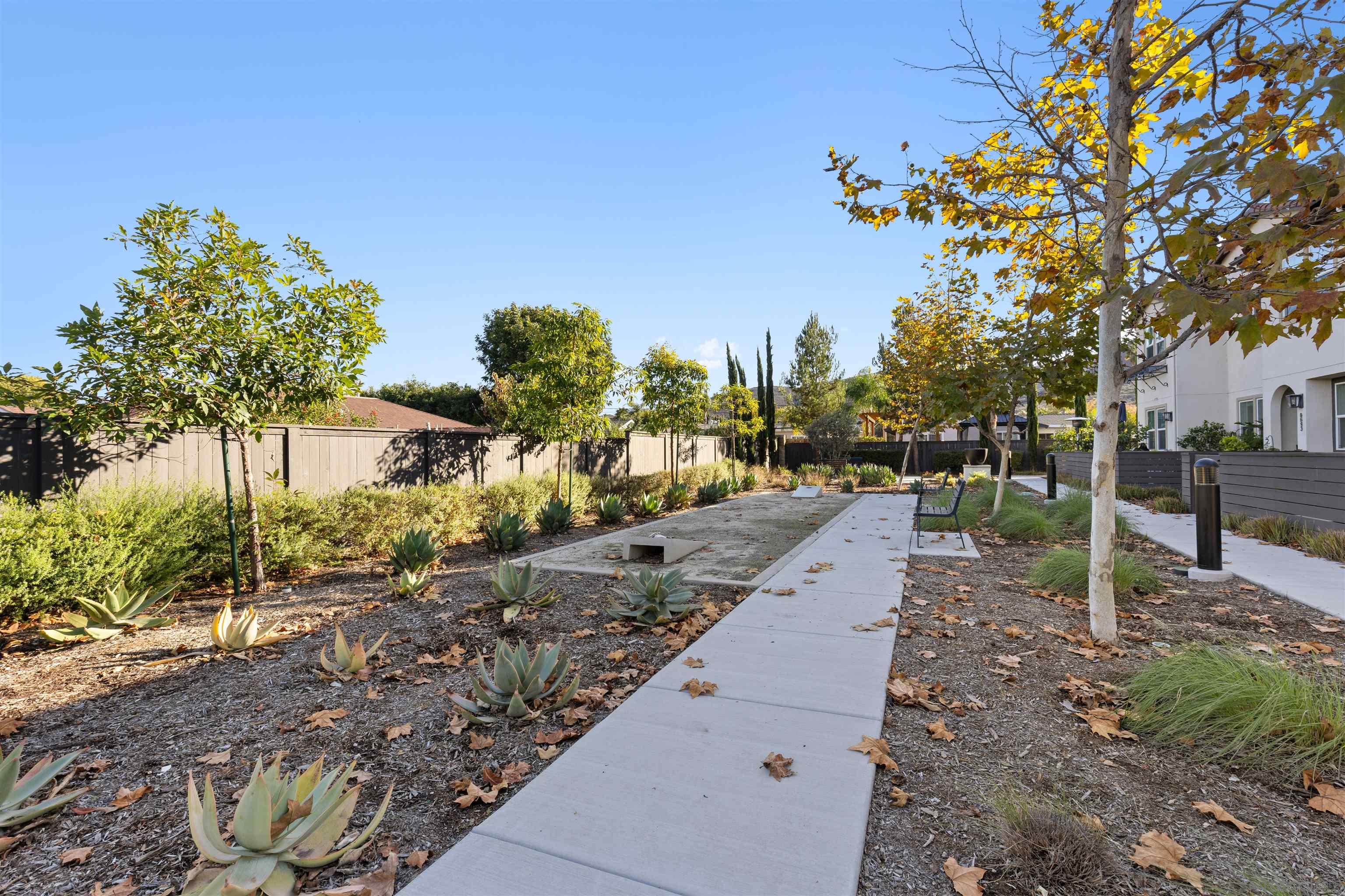 Detail Gallery Image 22 of 23 For 8686  Tobago Lane, Santee,  CA 92071 - 4 Beds | 3 Baths