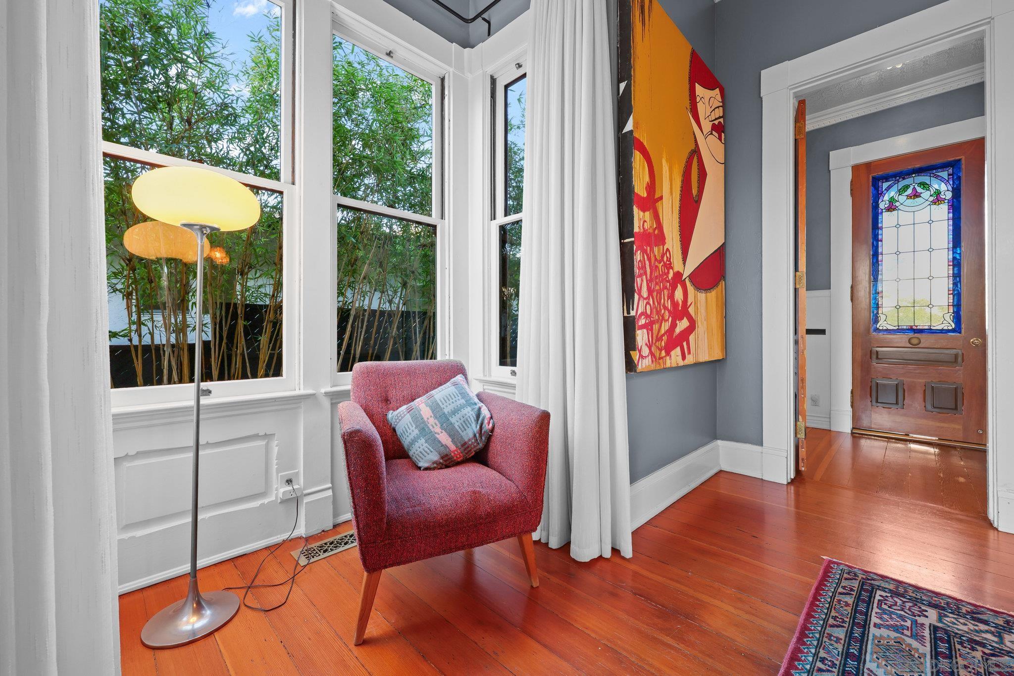 Detail Gallery Image 11 of 73 For 1930  30th St, San Diego,  CA 92102 - 4 Beds | 3/1 Baths