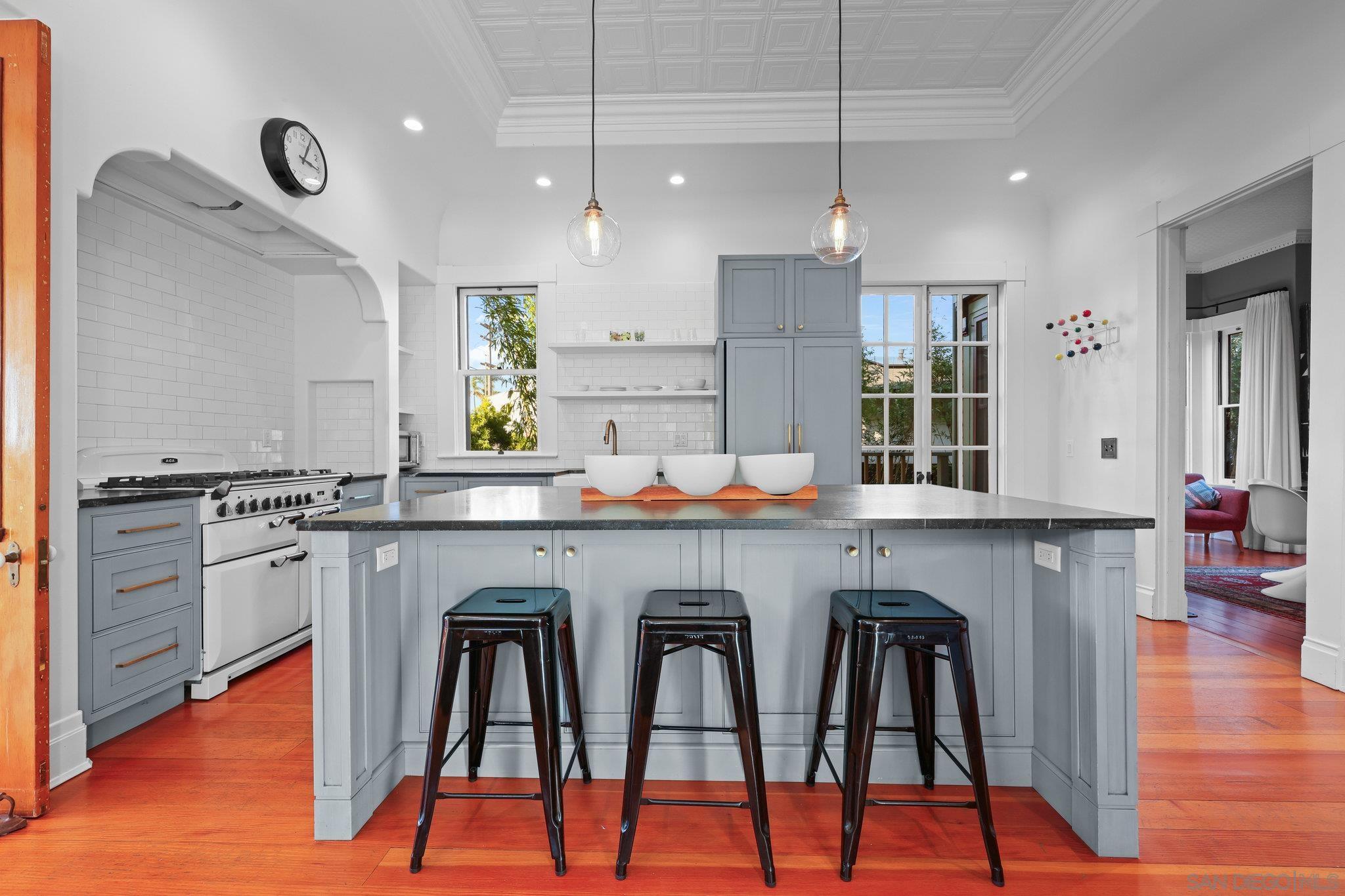 Detail Gallery Image 16 of 73 For 1930  30th St, San Diego,  CA 92102 - 4 Beds | 3/1 Baths