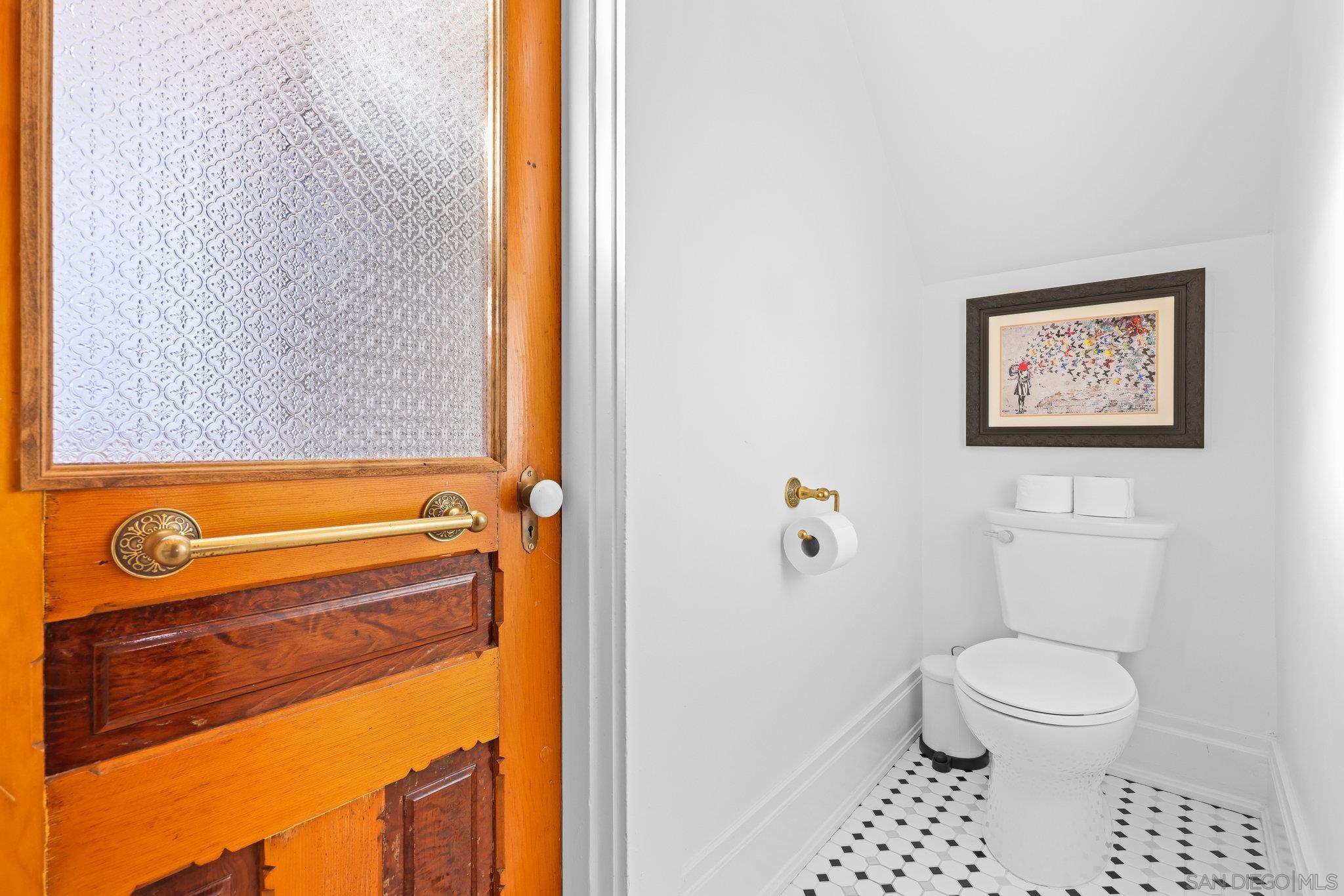 Detail Gallery Image 32 of 73 For 1930  30th St, San Diego,  CA 92102 - 4 Beds | 3/1 Baths