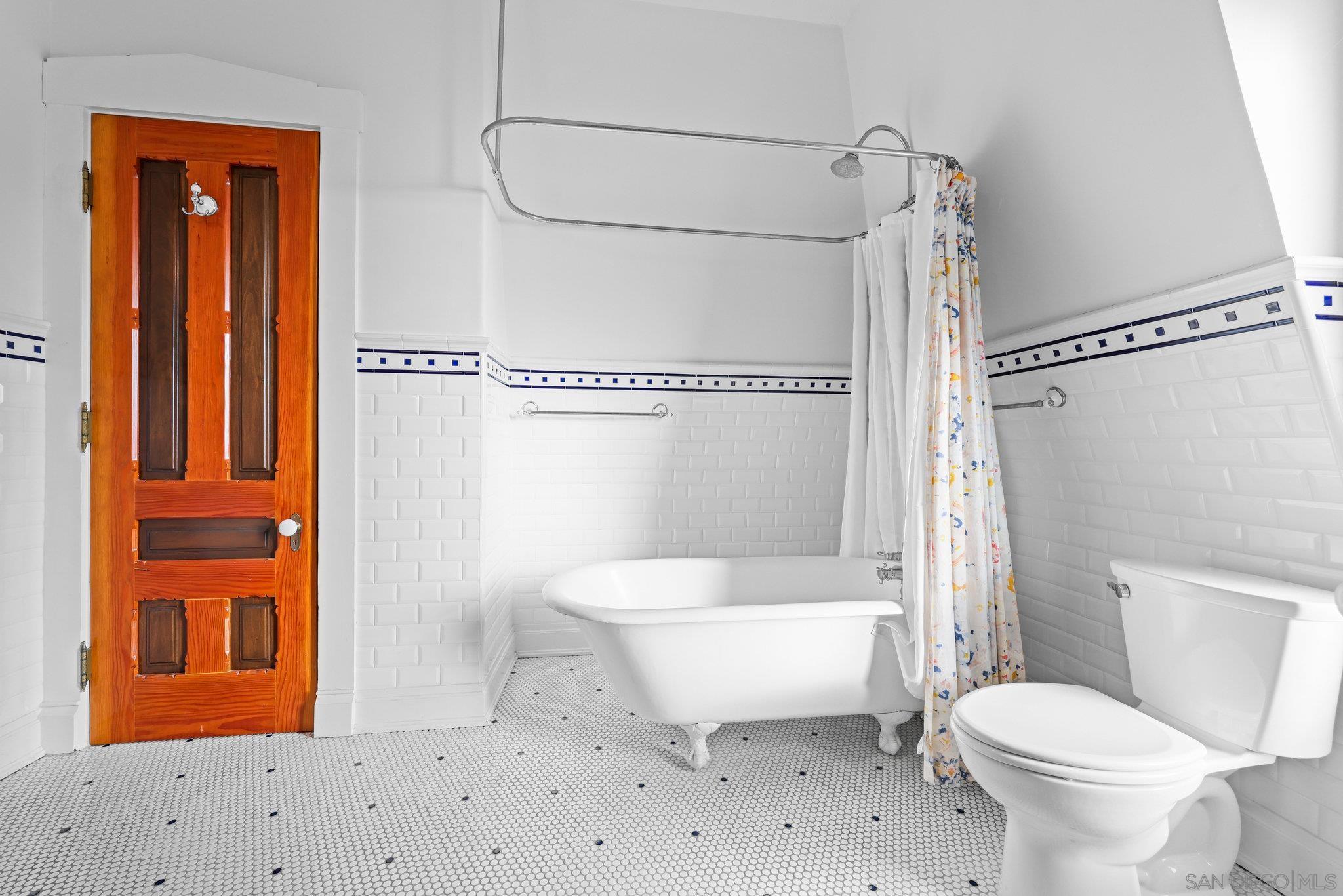 Detail Gallery Image 40 of 73 For 1930  30th St, San Diego,  CA 92102 - 4 Beds | 3/1 Baths