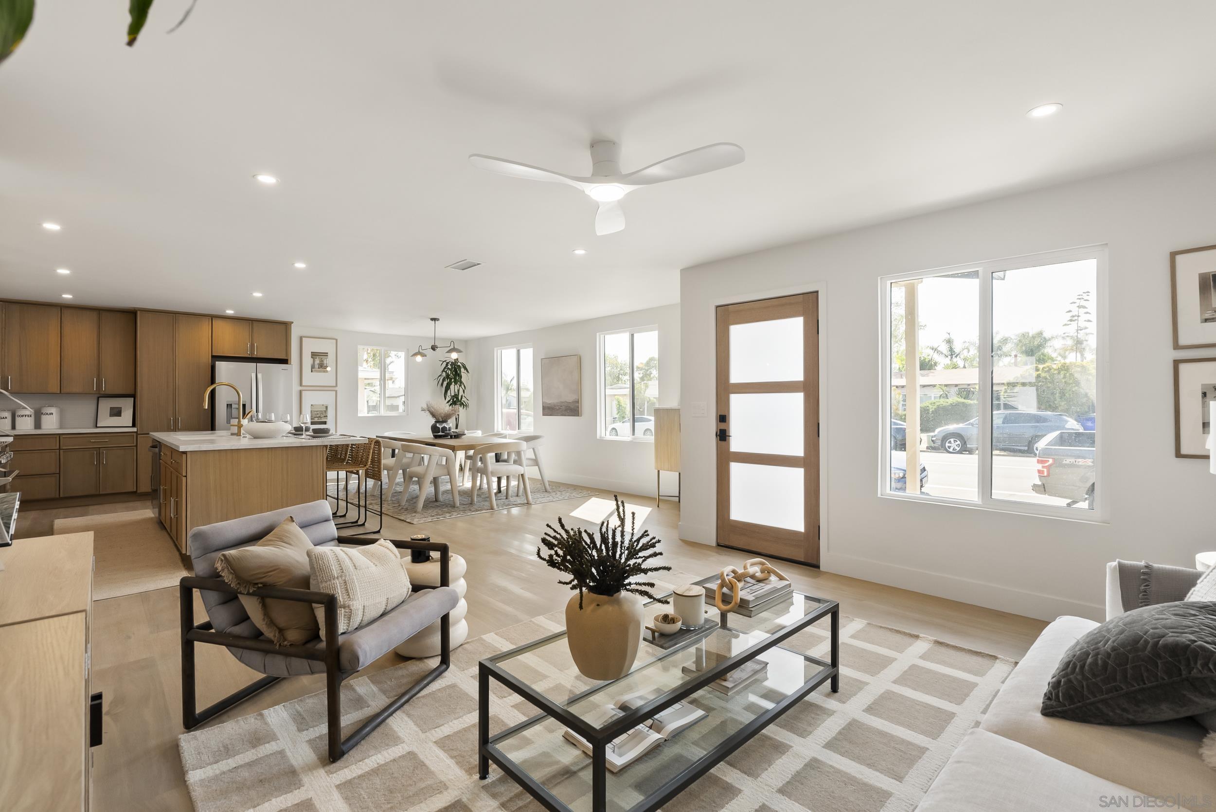 Detail Gallery Image 7 of 44 For 4543  Moraga Ave, San Diego,  CA 92117 - 4 Beds | 3 Baths