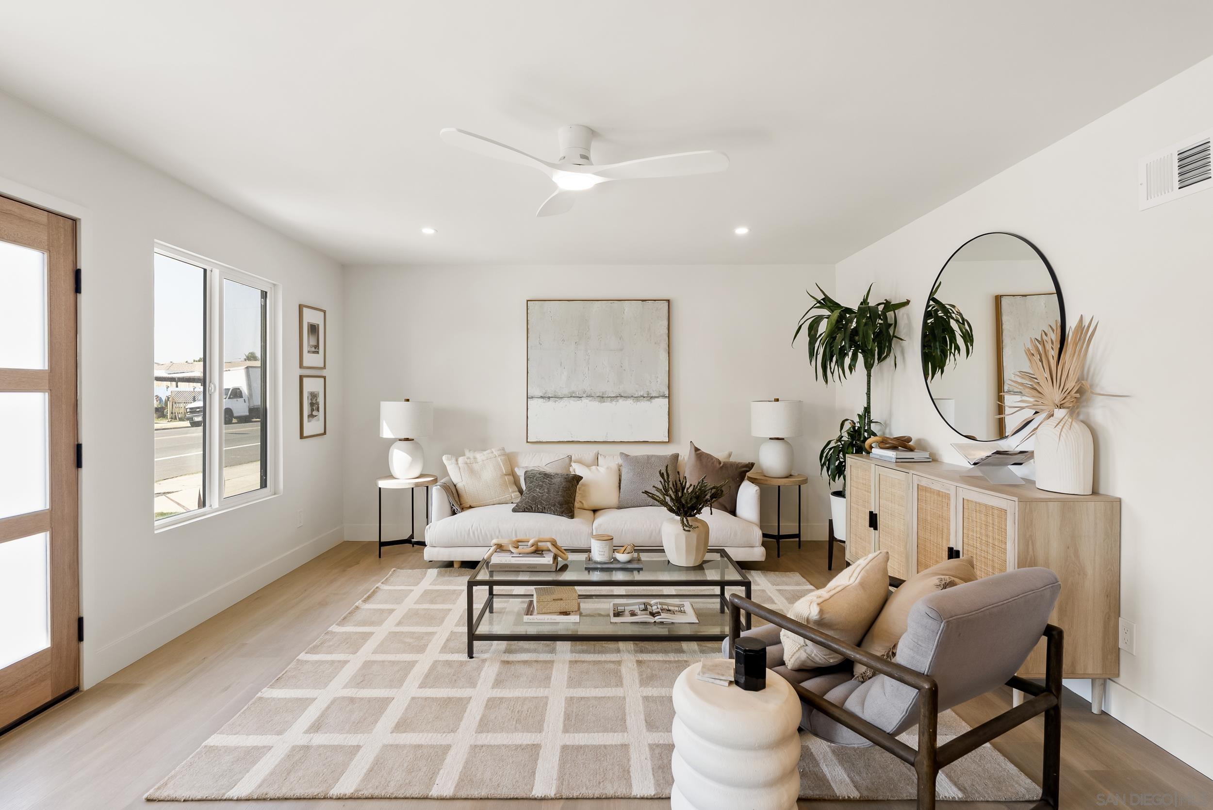 Detail Gallery Image 8 of 44 For 4543  Moraga Ave, San Diego,  CA 92117 - 4 Beds | 3 Baths