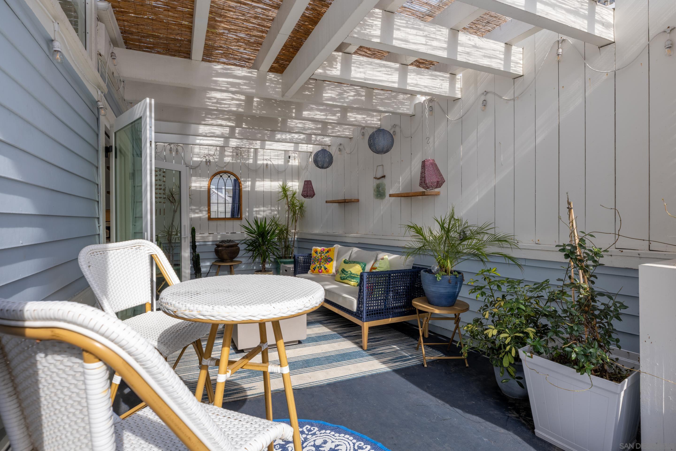 Detail Gallery Image 24 of 25 For 579  Hygeia  Unit a, Encinitas,  CA 92024 - 3 Beds | 2/1 Baths