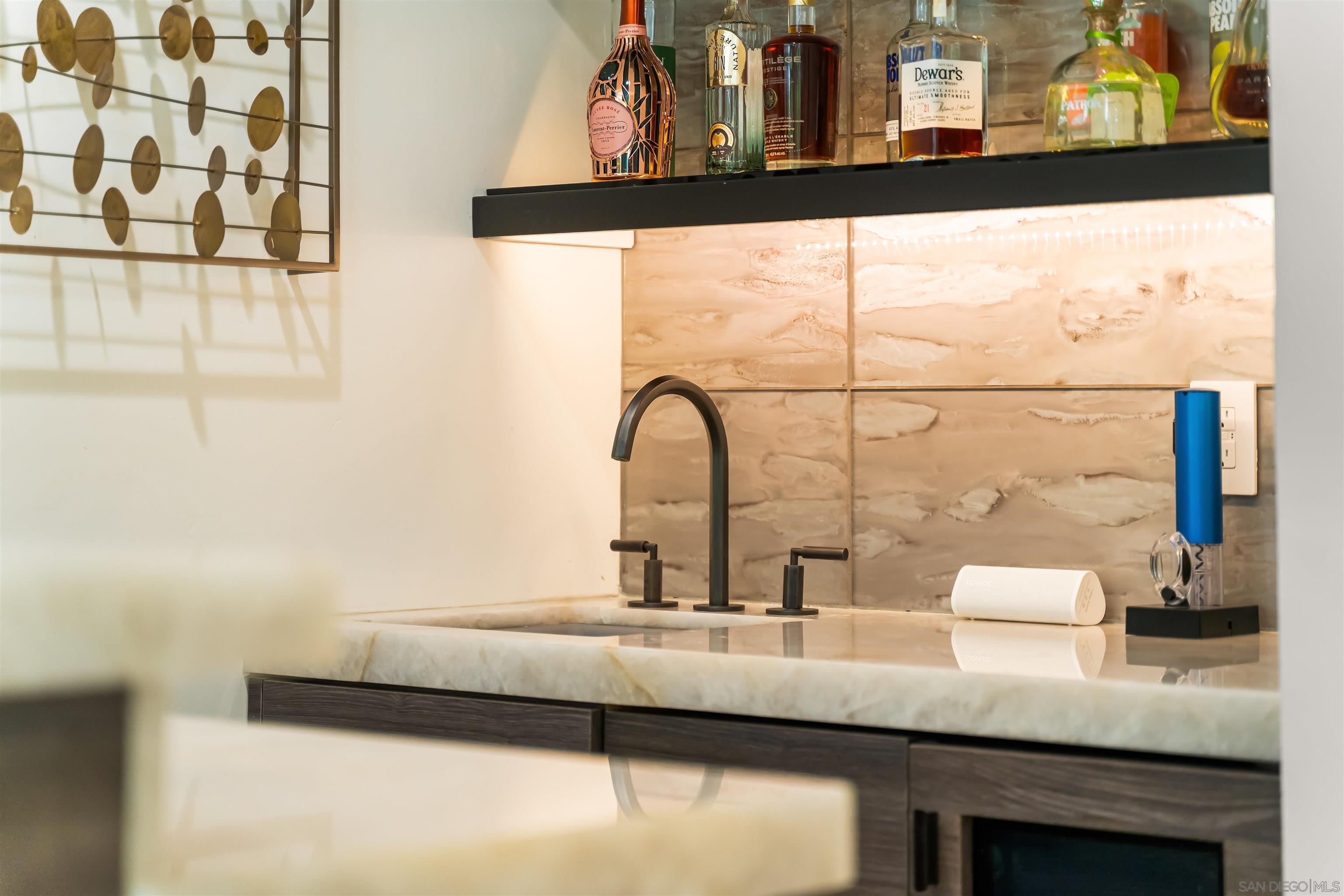 Detail Gallery Image 29 of 75 For 6887  Avenida Andorra, La Jolla,  CA 92037 - 4 Beds | 5 Baths