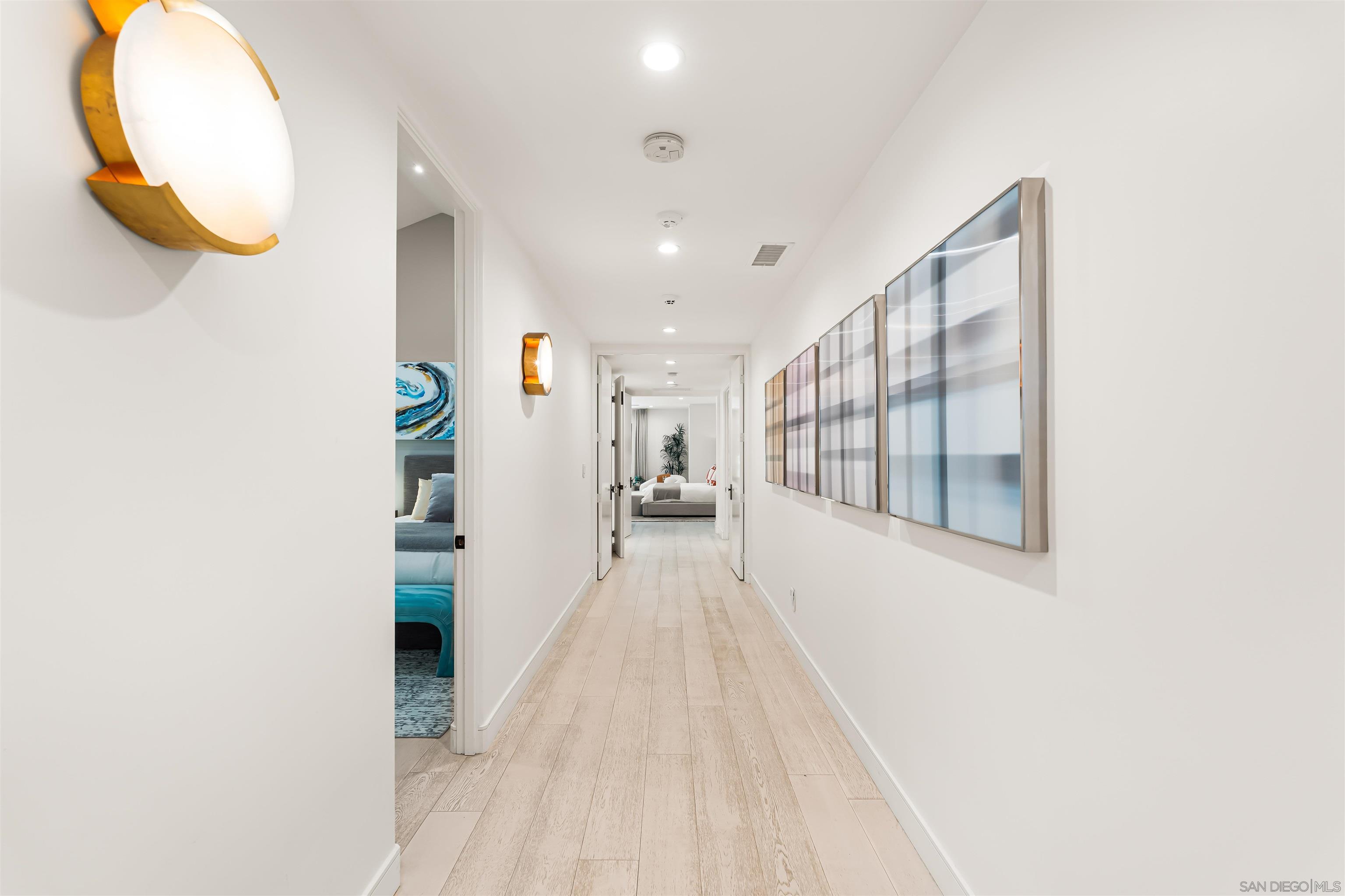 Detail Gallery Image 43 of 75 For 6887  Avenida Andorra, La Jolla,  CA 92037 - 4 Beds | 5 Baths