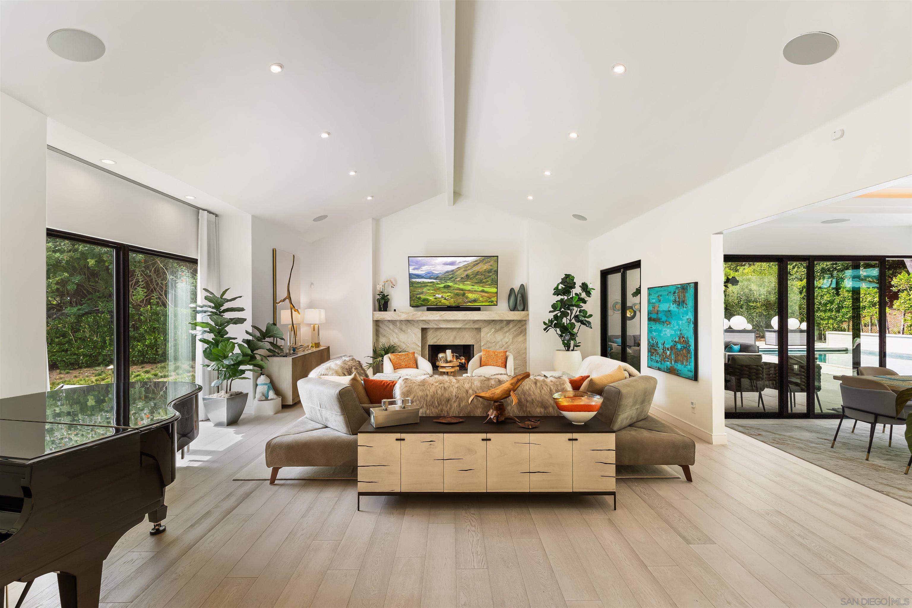 Detail Gallery Image 6 of 75 For 6887  Avenida Andorra, La Jolla,  CA 92037 - 4 Beds | 5 Baths