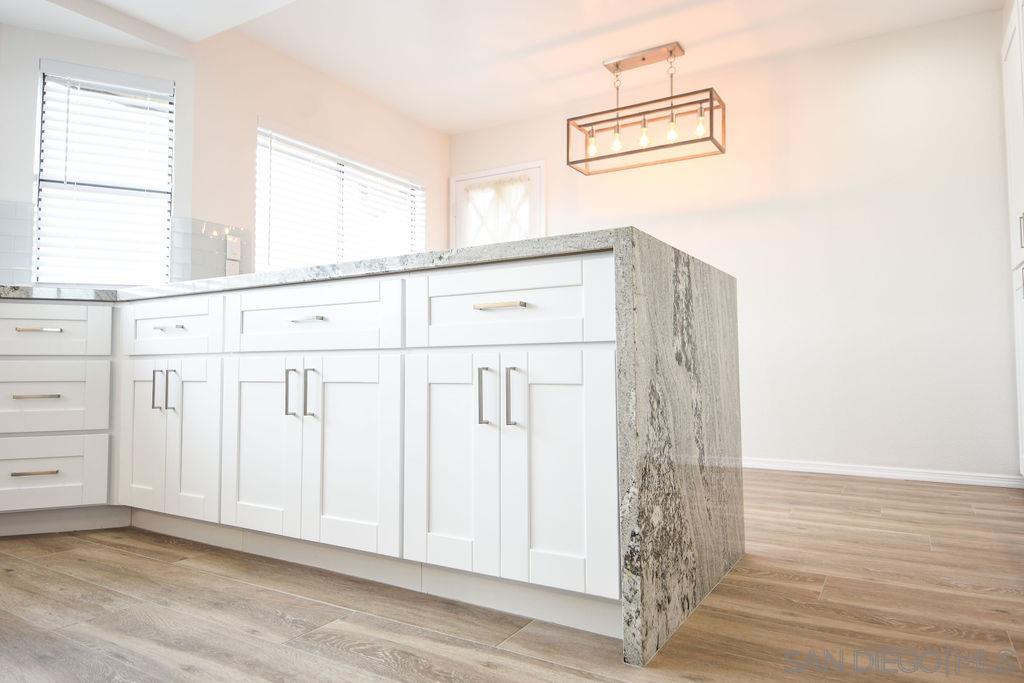 Detail Gallery Image 6 of 30 For 5105  Fontaine, San Diego,  CA 92120 - 3 Beds | 2 Baths