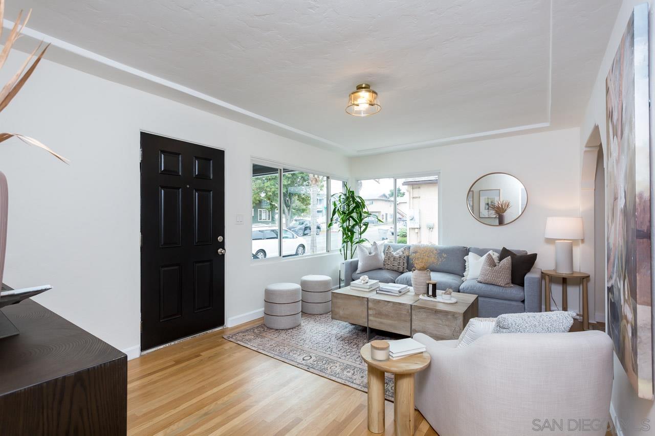 Detail Gallery Image 2 of 23 For 3848  Monroe Avenue, San Diego,  CA 92116 - 2 Beds | 1 Baths