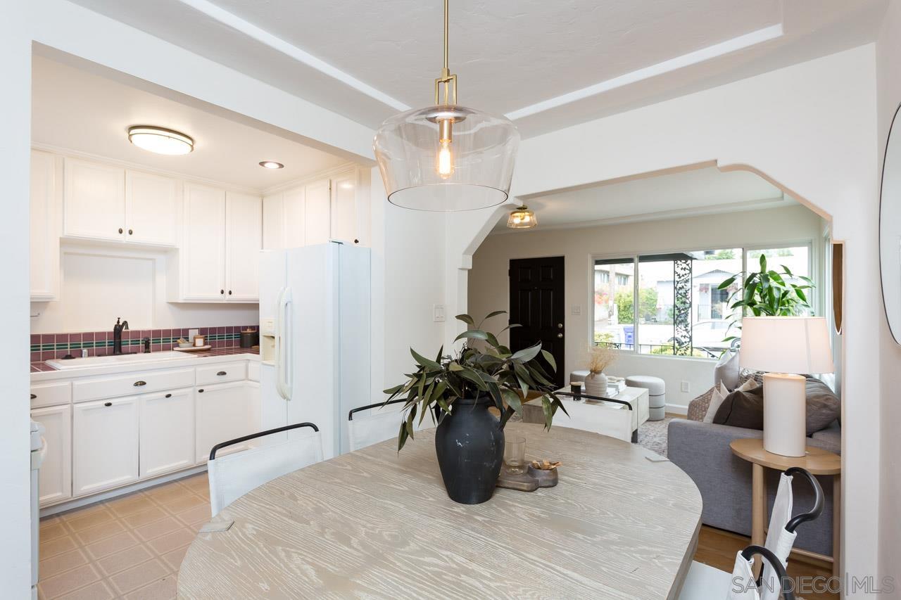 Detail Gallery Image 7 of 23 For 3848  Monroe Avenue, San Diego,  CA 92116 - 2 Beds | 1 Baths