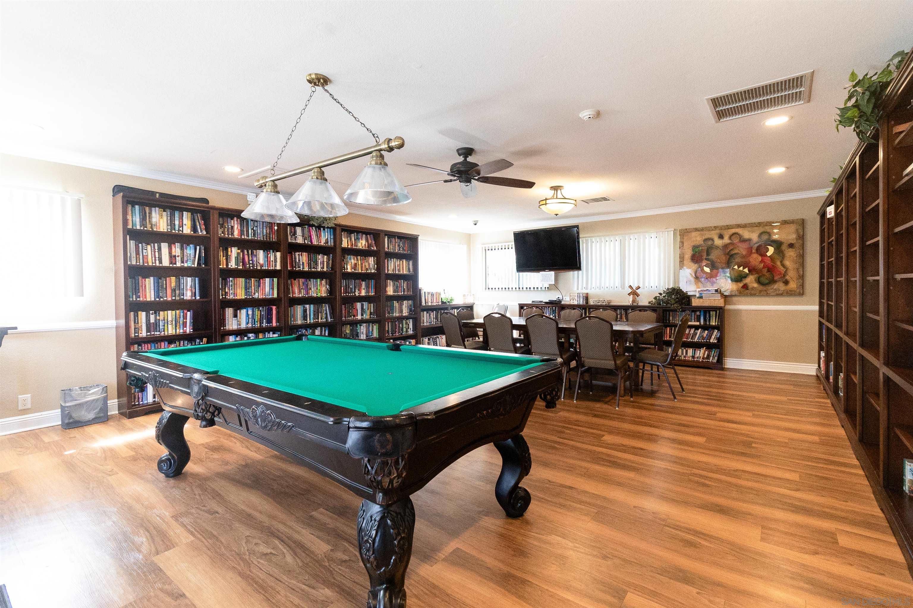 Detail Gallery Image 19 of 23 For 4225  Dusk Ln, Oceanside,  CA 92056 - 3 Beds | 2 Baths