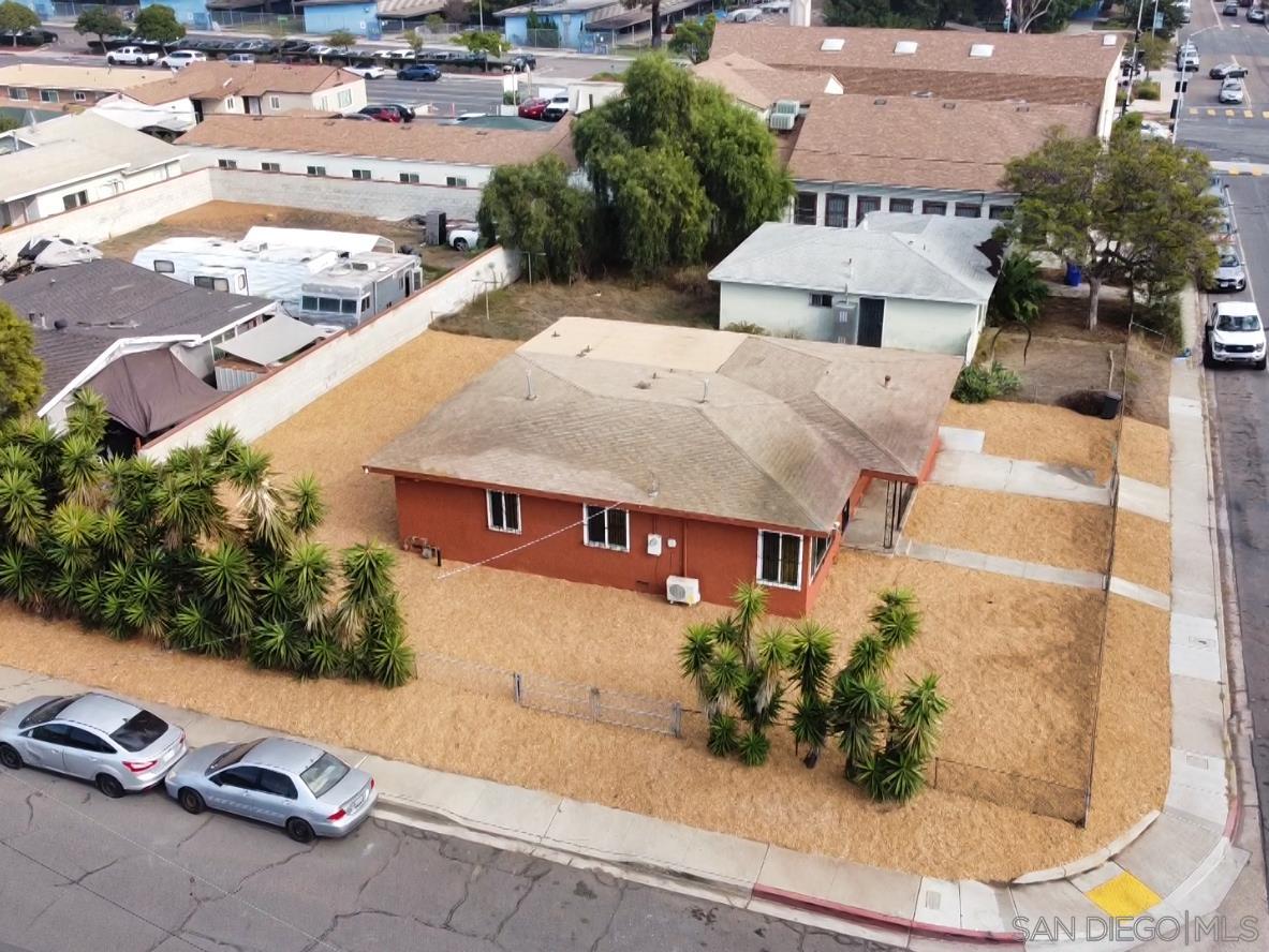 Detail Gallery Image 9 of 42 For 4650  Hilltop Rd., San Diego,  CA 92102 - 3 Beds | 2 Baths