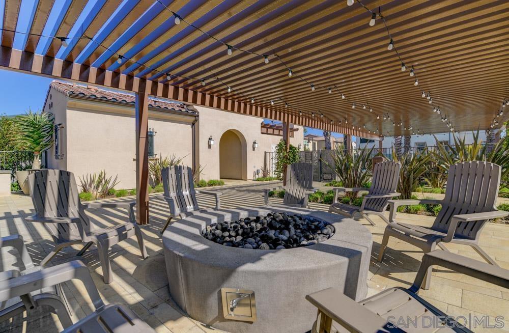 Detail Gallery Image 32 of 33 For 10713  Audrey Way, San Diego,  CA 92129 - 4 Beds | 3 Baths