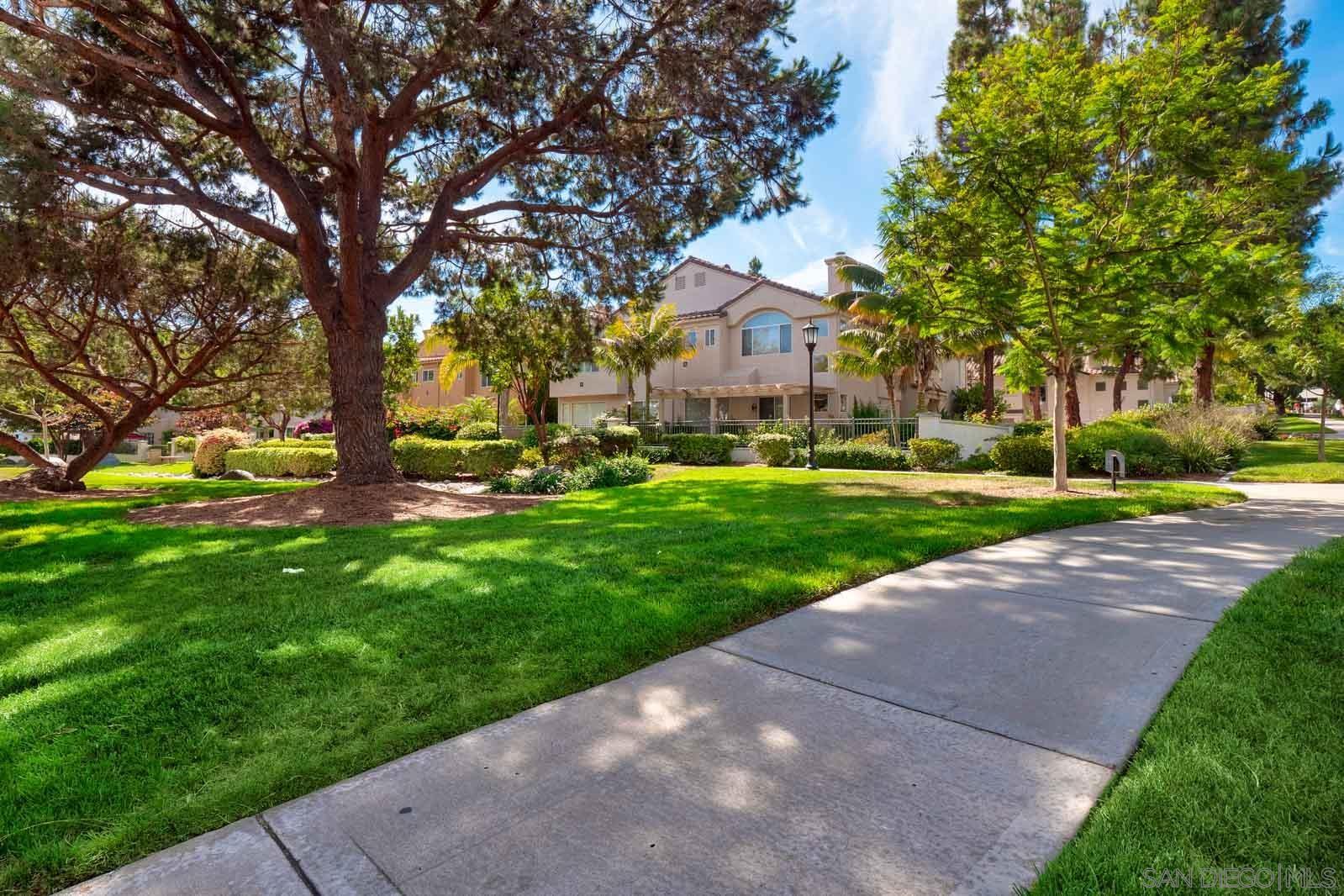 Detail Gallery Image 51 of 57 For 5512  Renaissance Avenue  3, San Diego,  CA 92122 - 3 Beds | 2/1 Baths