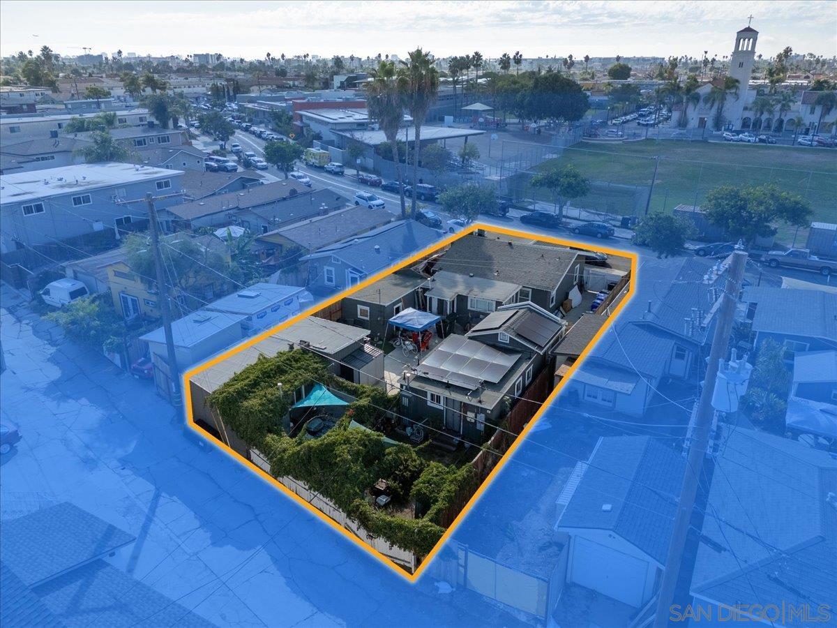 Detail Gallery Image 29 of 30 For 4667-69  35th, San Diego,  CA 92116 - – Beds | – Baths