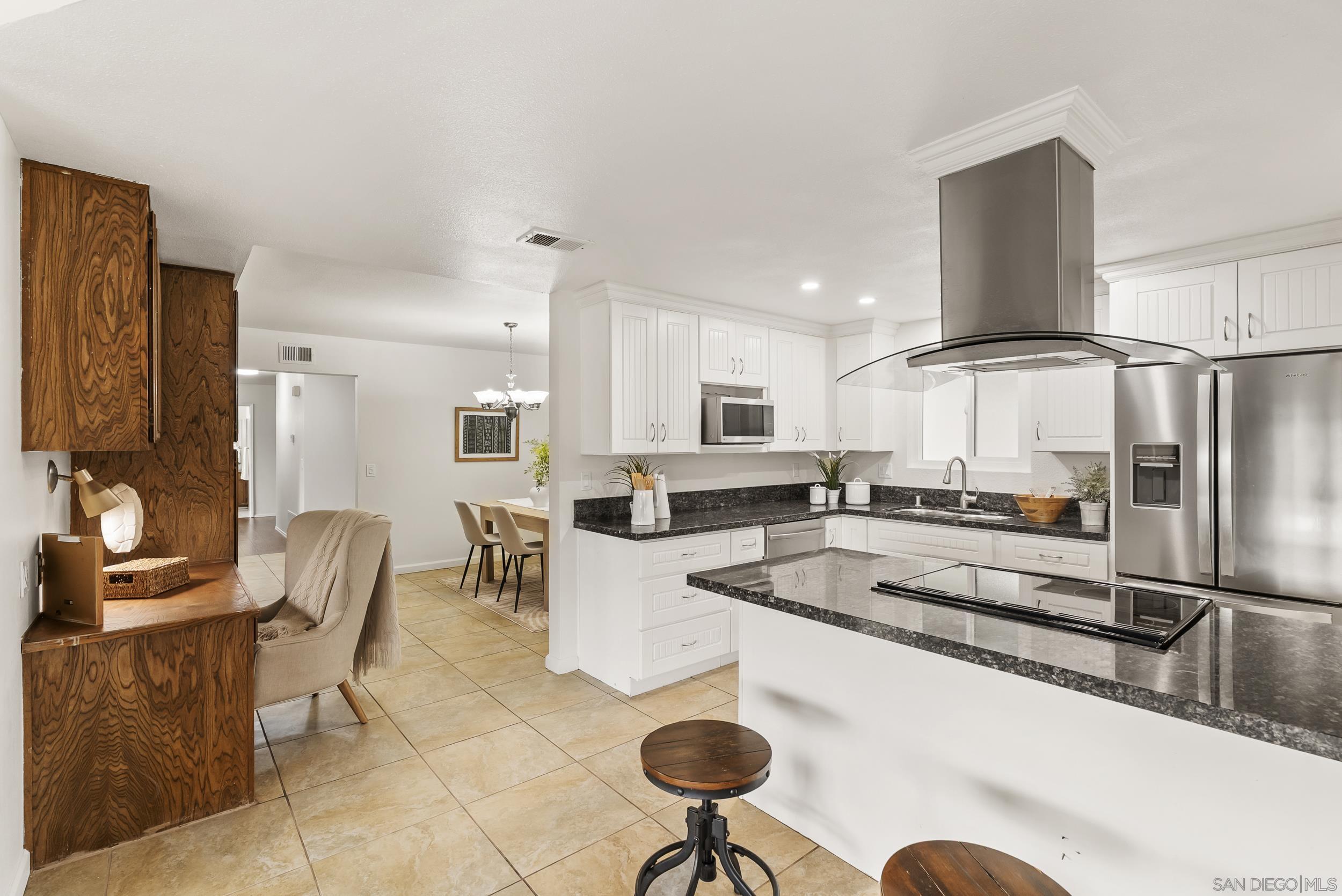 Detail Gallery Image 22 of 42 For 1429  Midway Dr., Alpine,  CA 91901 - 3 Beds | 2/1 Baths