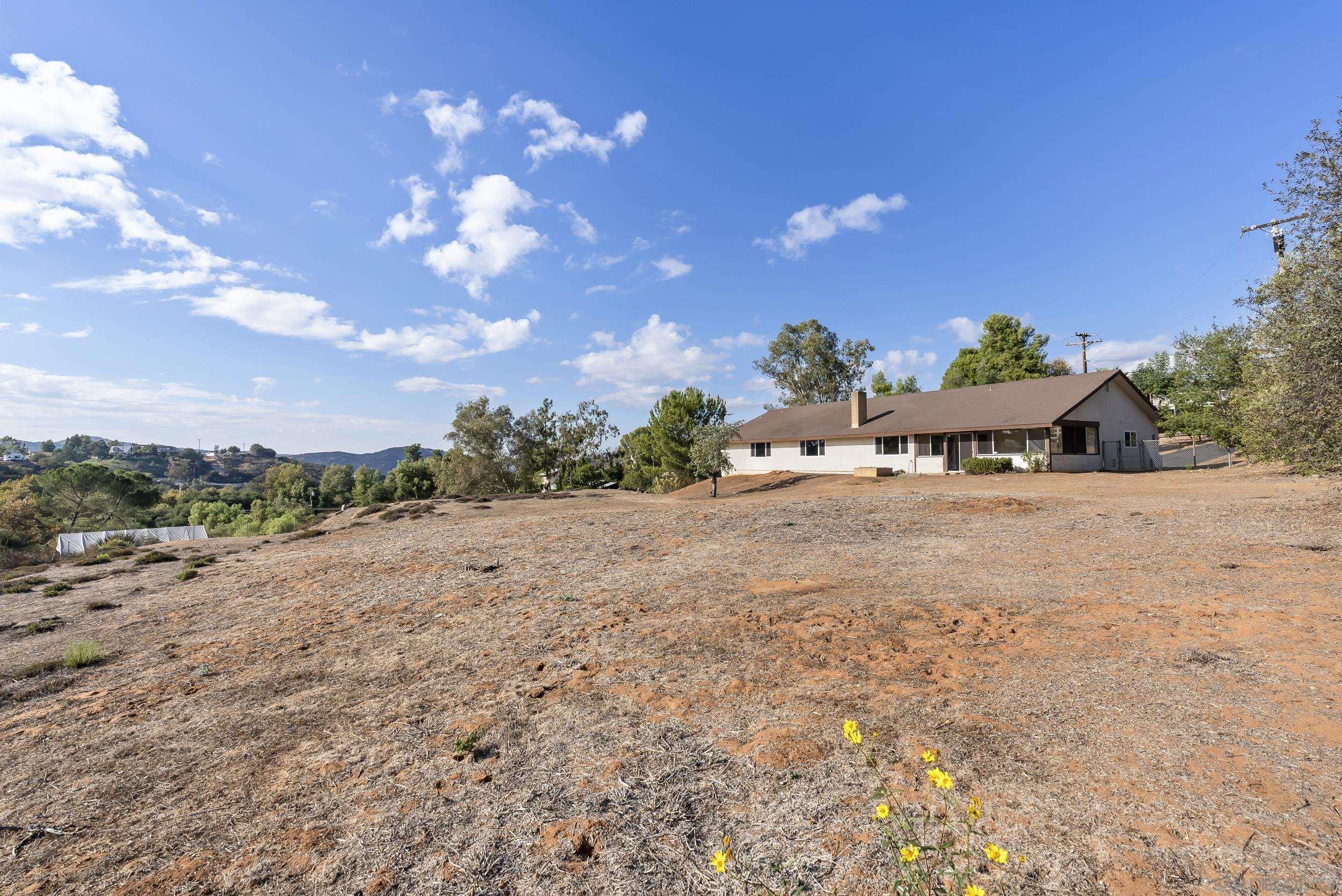 Detail Gallery Image 38 of 42 For 1429  Midway Dr., Alpine,  CA 91901 - 3 Beds | 2/1 Baths