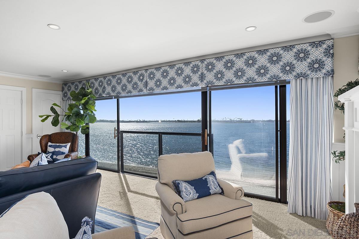 Detail Gallery Image 21 of 74 For 3828  Riviera Dr  2b,  San Diego,  CA 92109 - 2 Beds | 2 Baths