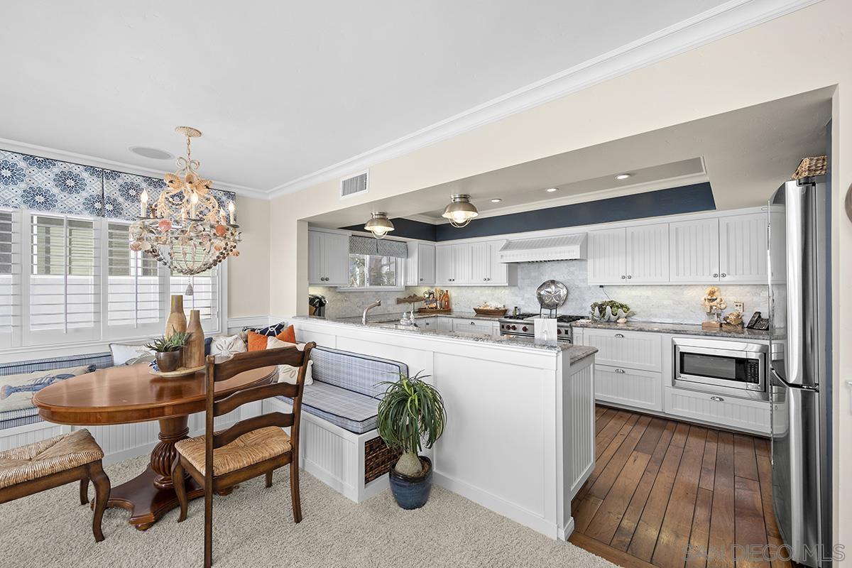 Detail Gallery Image 27 of 74 For 3828  Riviera Dr  2b,  San Diego,  CA 92109 - 2 Beds | 2 Baths