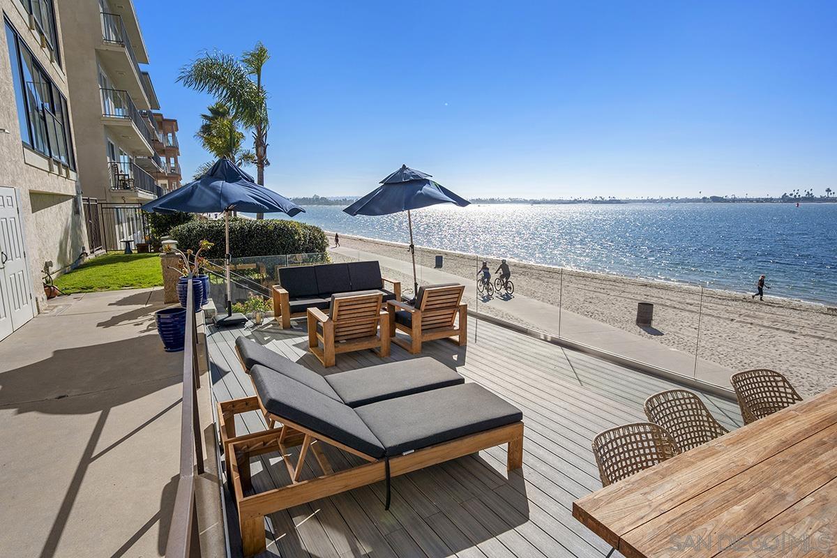 Detail Gallery Image 48 of 74 For 3828  Riviera Dr  2b,  San Diego,  CA 92109 - 2 Beds | 2 Baths