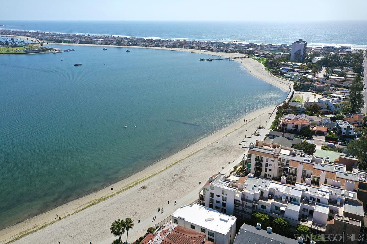 Detail Gallery Image 68 of 74 For 3828  Riviera Dr  2b,  San Diego,  CA 92109 - 2 Beds | 2 Baths