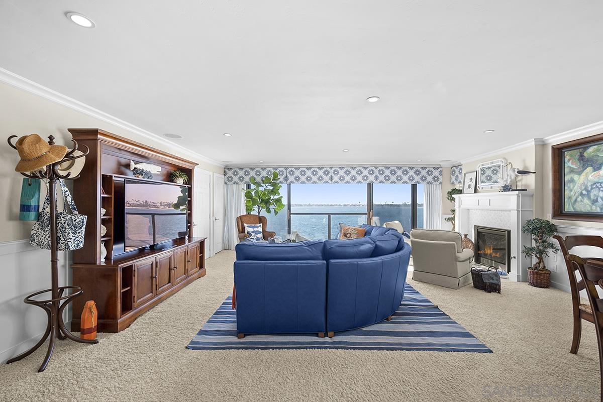 Detail Gallery Image 10 of 74 For 3828  Riviera Dr  2b,  San Diego,  CA 92109 - 2 Beds | 2 Baths