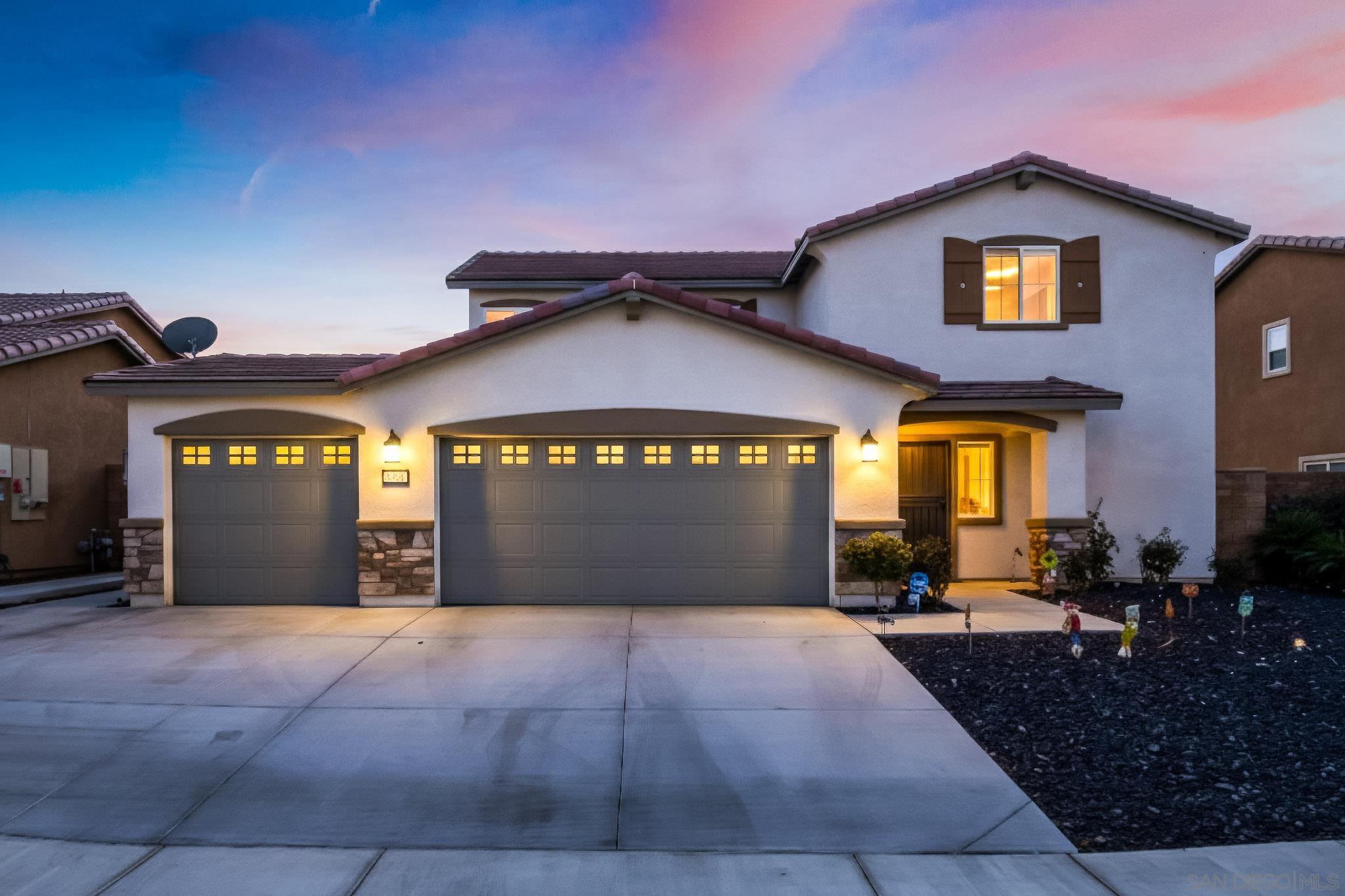 Front Image Thumbnail for SD250044244