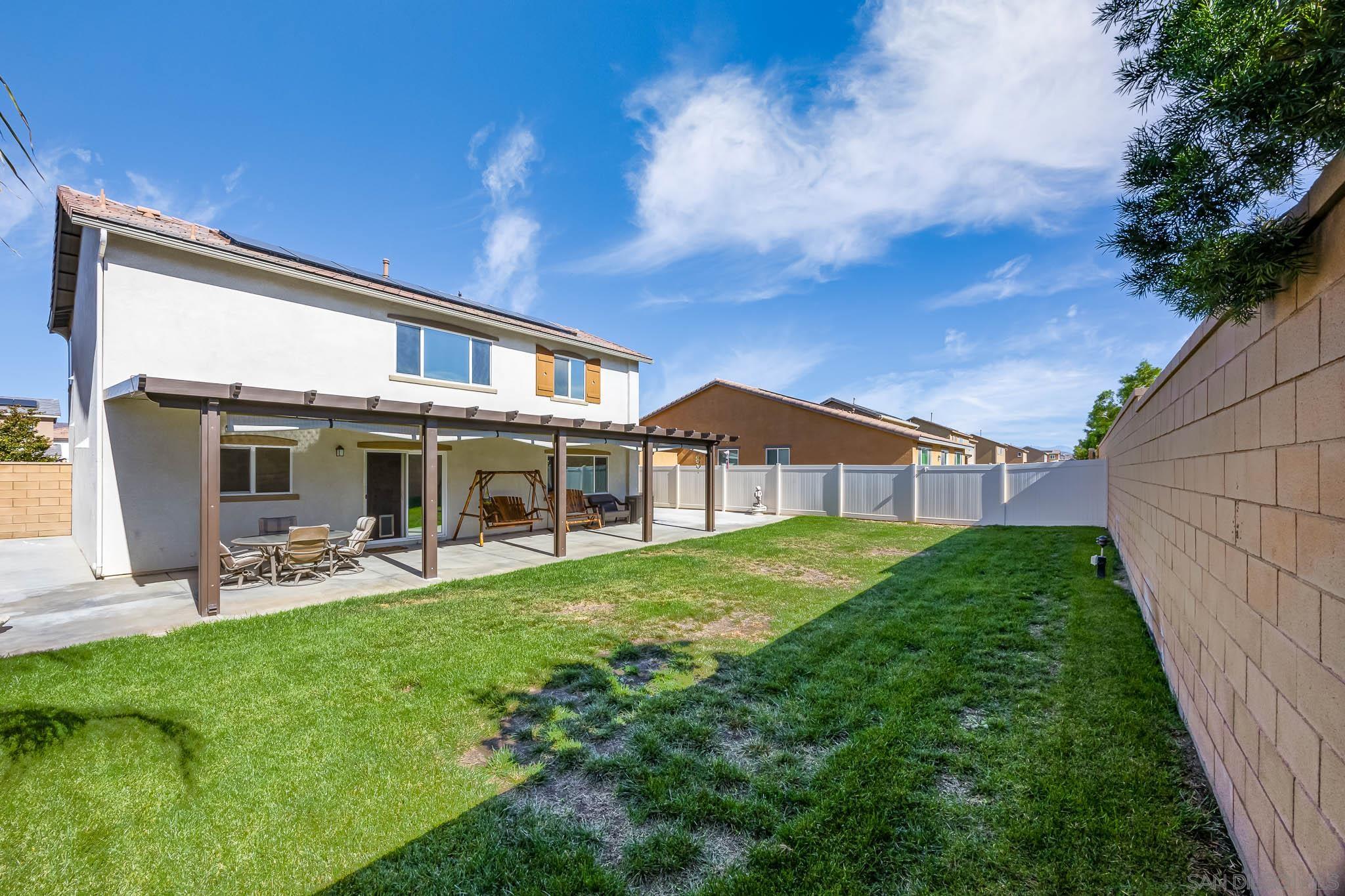 Detail Gallery Image 19 of 26 For 32089  Bunkhouse Rd, Winchester,  CA 92596 - 3 Beds | 2/1 Baths