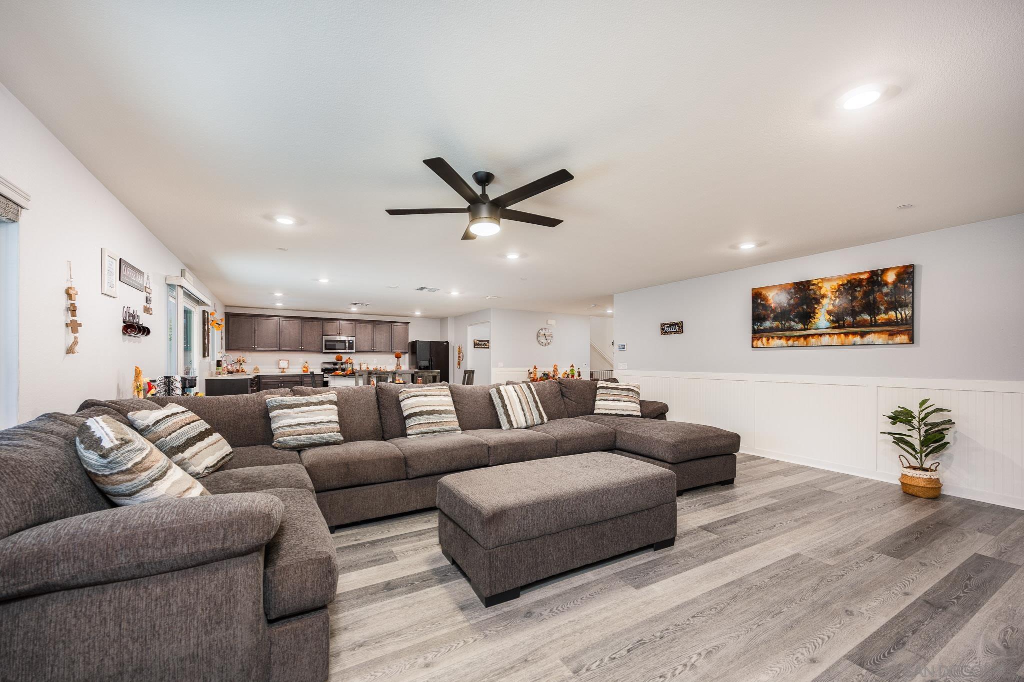 Detail Gallery Image 4 of 26 For 32089  Bunkhouse Rd, Winchester,  CA 92596 - 3 Beds | 2/1 Baths