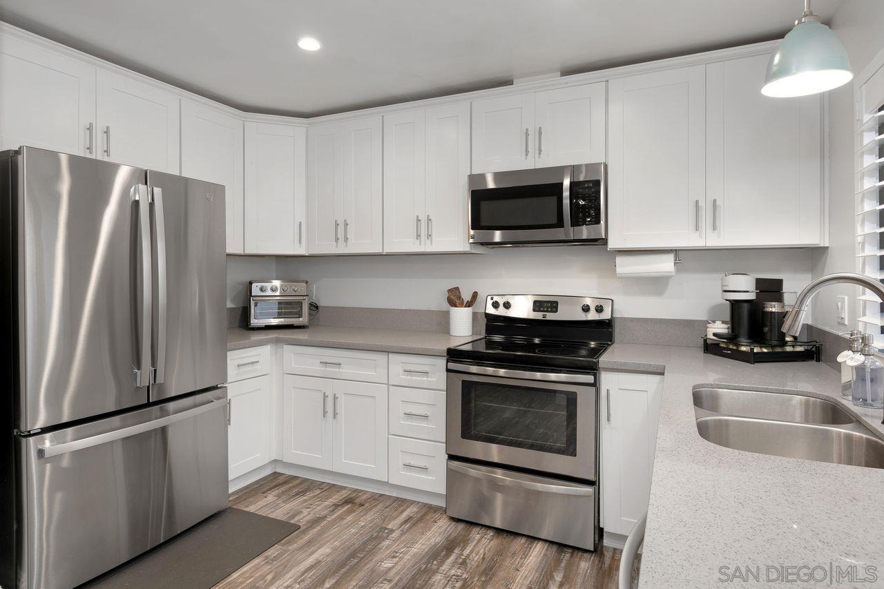 Detail Gallery Image 3 of 40 For 5597  Caminito Jose, San Diego,  CA 92111 - 4 Beds | 2/1 Baths