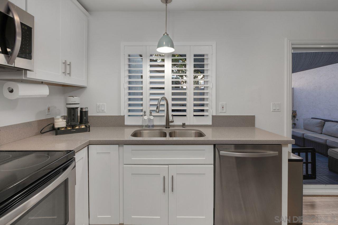 Detail Gallery Image 4 of 40 For 5597  Caminito Jose, San Diego,  CA 92111 - 4 Beds | 2/1 Baths