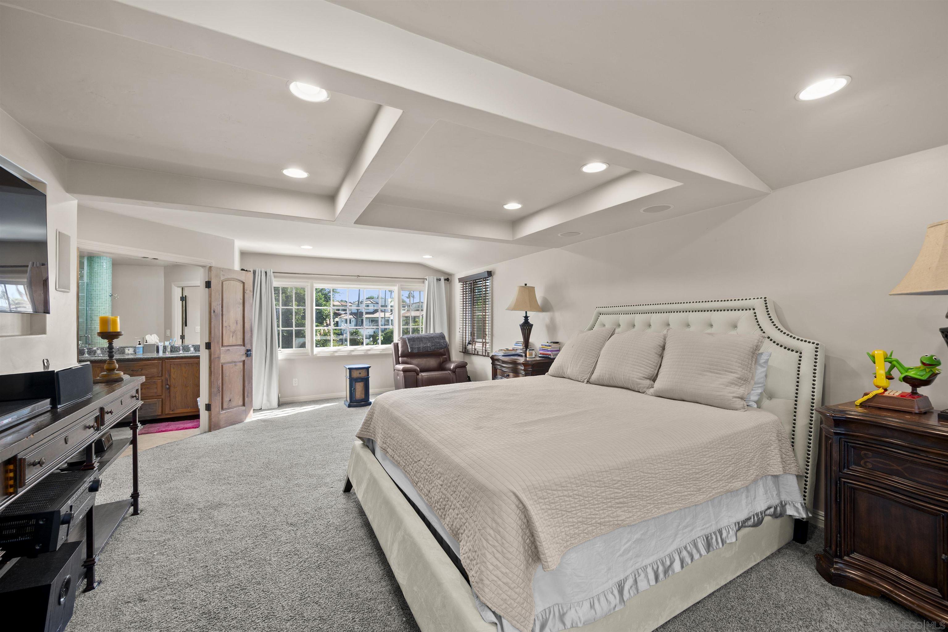 Detail Gallery Image 27 of 39 For 4265  Altamirano Way, San Diego,  CA 92103 - 4 Beds | 2/1 Baths