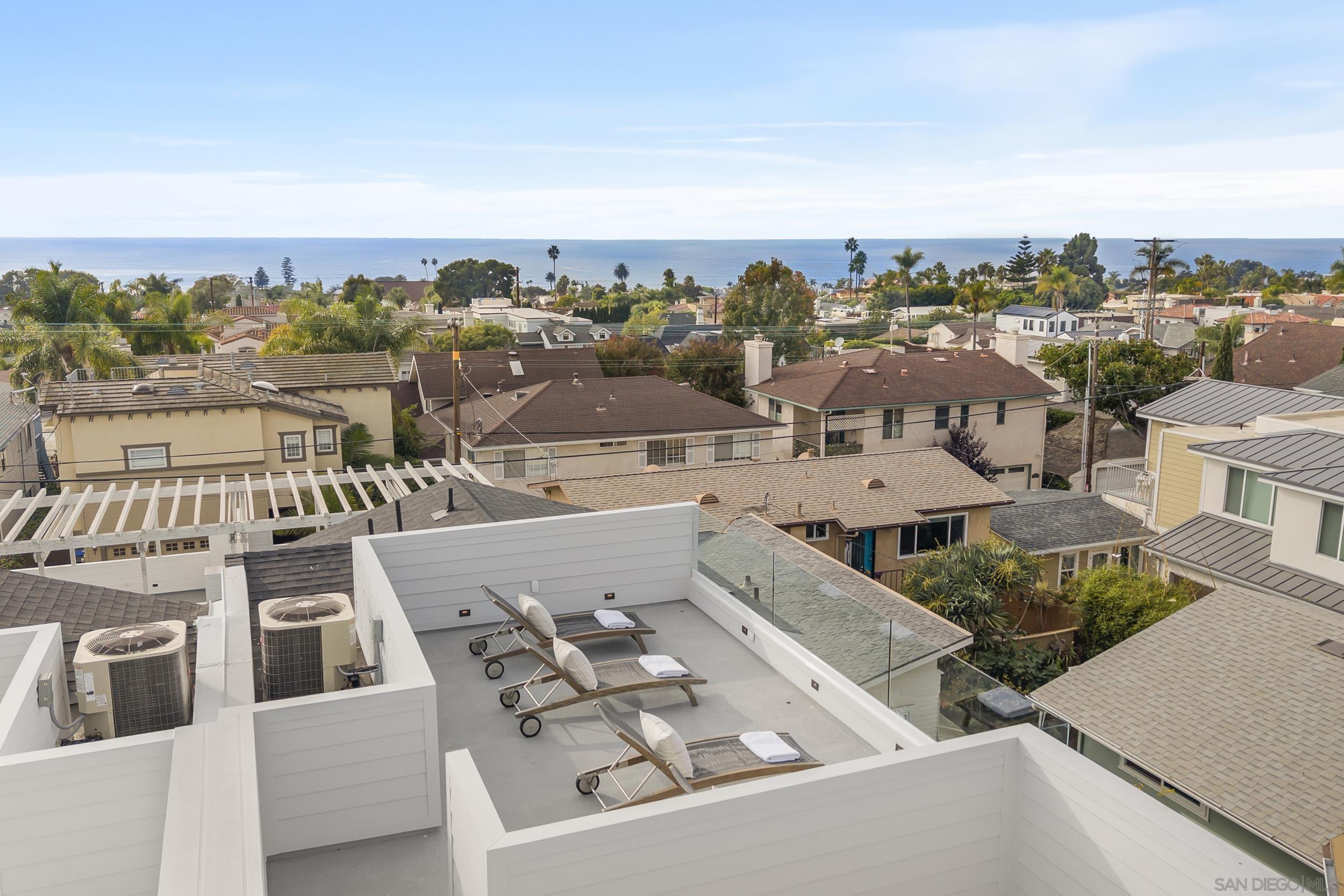 Detail Gallery Image 40 of 45 For 7216  Fay Ave, La Jolla,  CA 92037 - 4 Beds | 4 Baths