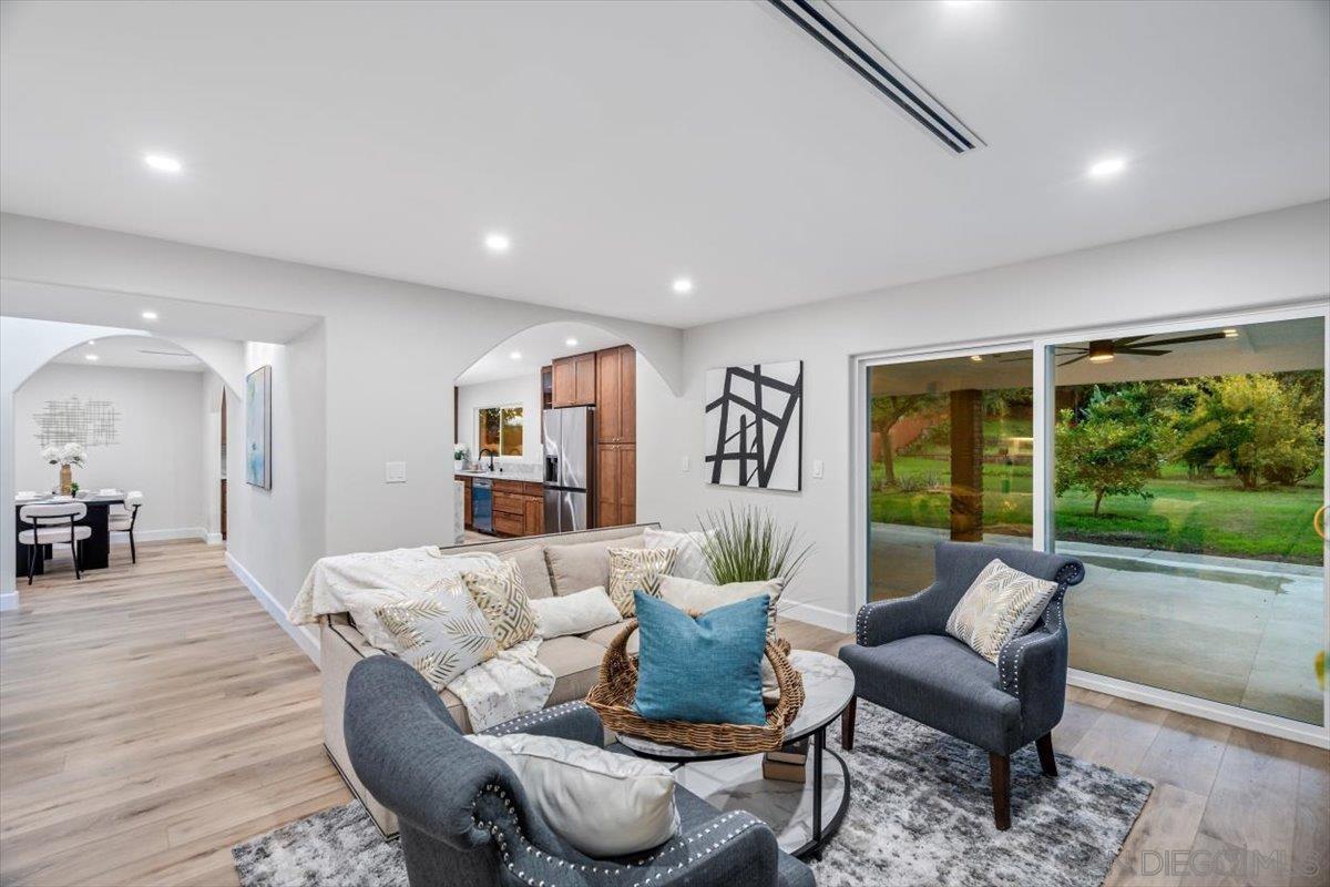 Detail Gallery Image 16 of 38 For 4750  Butternut Hollow Lane, Bonita,  CA 91902 - 5 Beds | 3 Baths