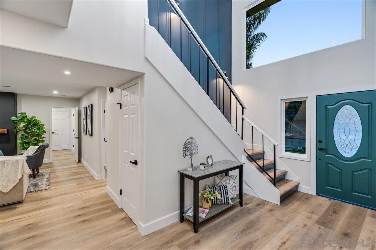 Detail Gallery Image 4 of 38 For 4750  Butternut Hollow Lane, Bonita,  CA 91902 - 5 Beds | 3 Baths