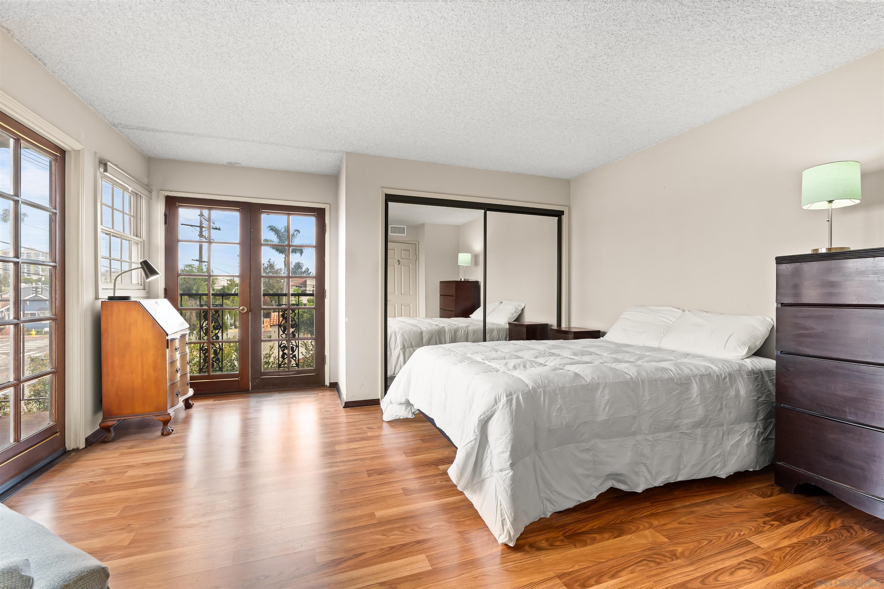 Detail Gallery Image 17 of 40 For 1263  Robinson Avenue  #13,  San Diego,  CA 92103 - 2 Beds | 2 Baths