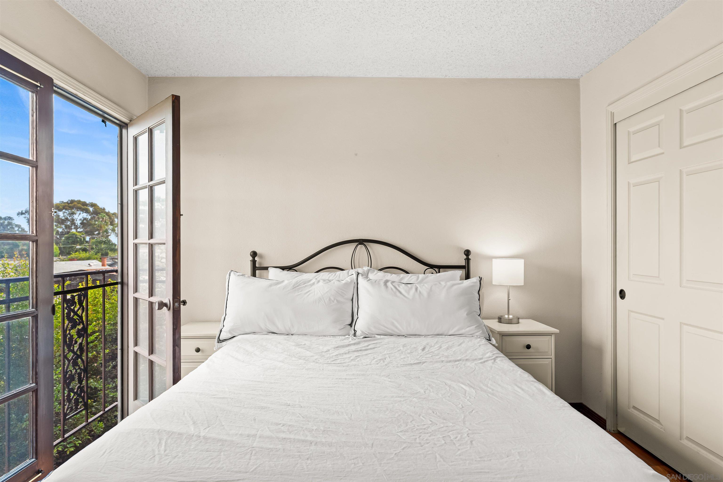 Detail Gallery Image 26 of 40 For 1263  Robinson Avenue  #13,  San Diego,  CA 92103 - 2 Beds | 2 Baths