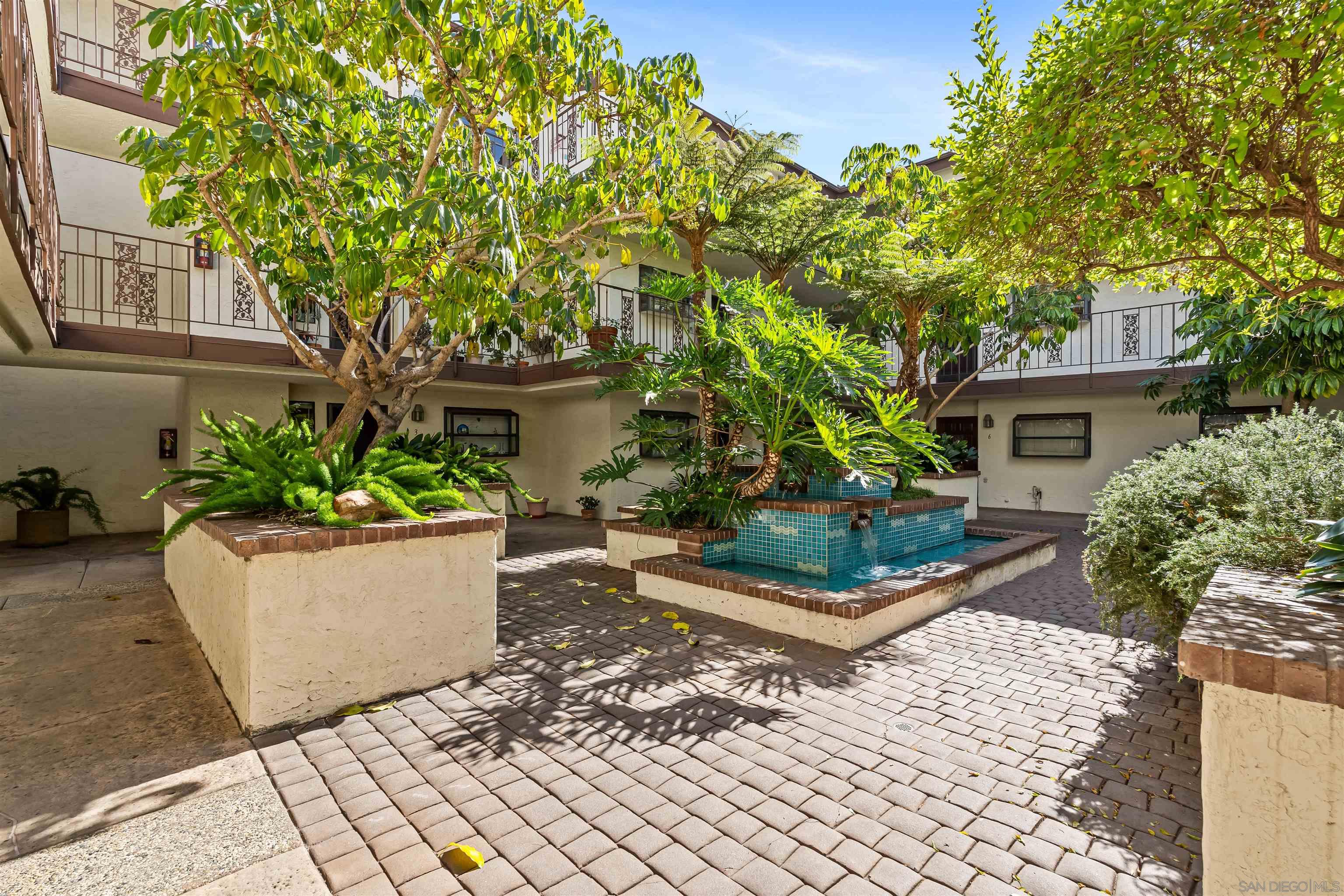 Detail Gallery Image 28 of 40 For 1263  Robinson Avenue  #13,  San Diego,  CA 92103 - 2 Beds | 2 Baths