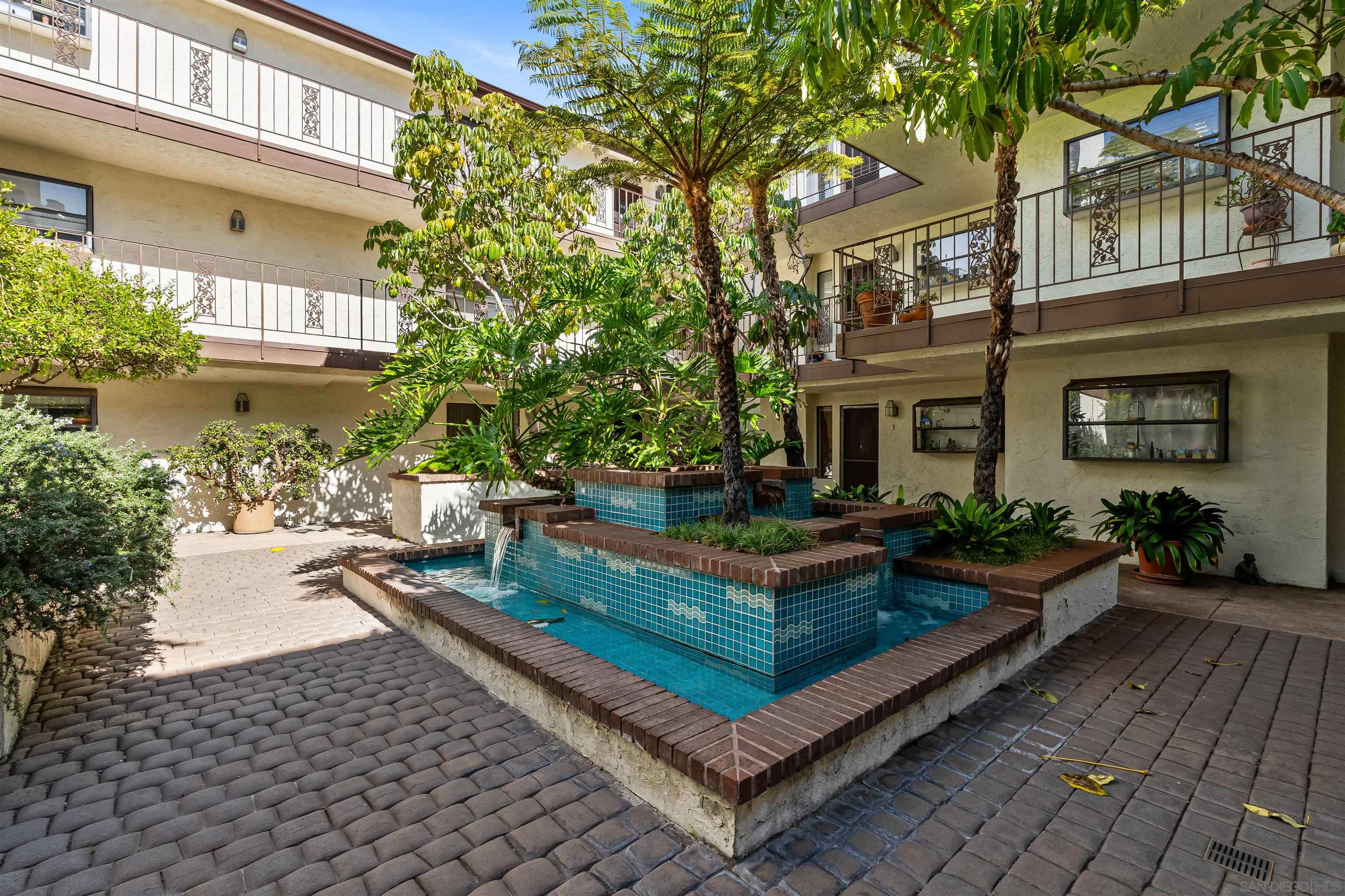 Detail Gallery Image 29 of 40 For 1263  Robinson Avenue  #13,  San Diego,  CA 92103 - 2 Beds | 2 Baths