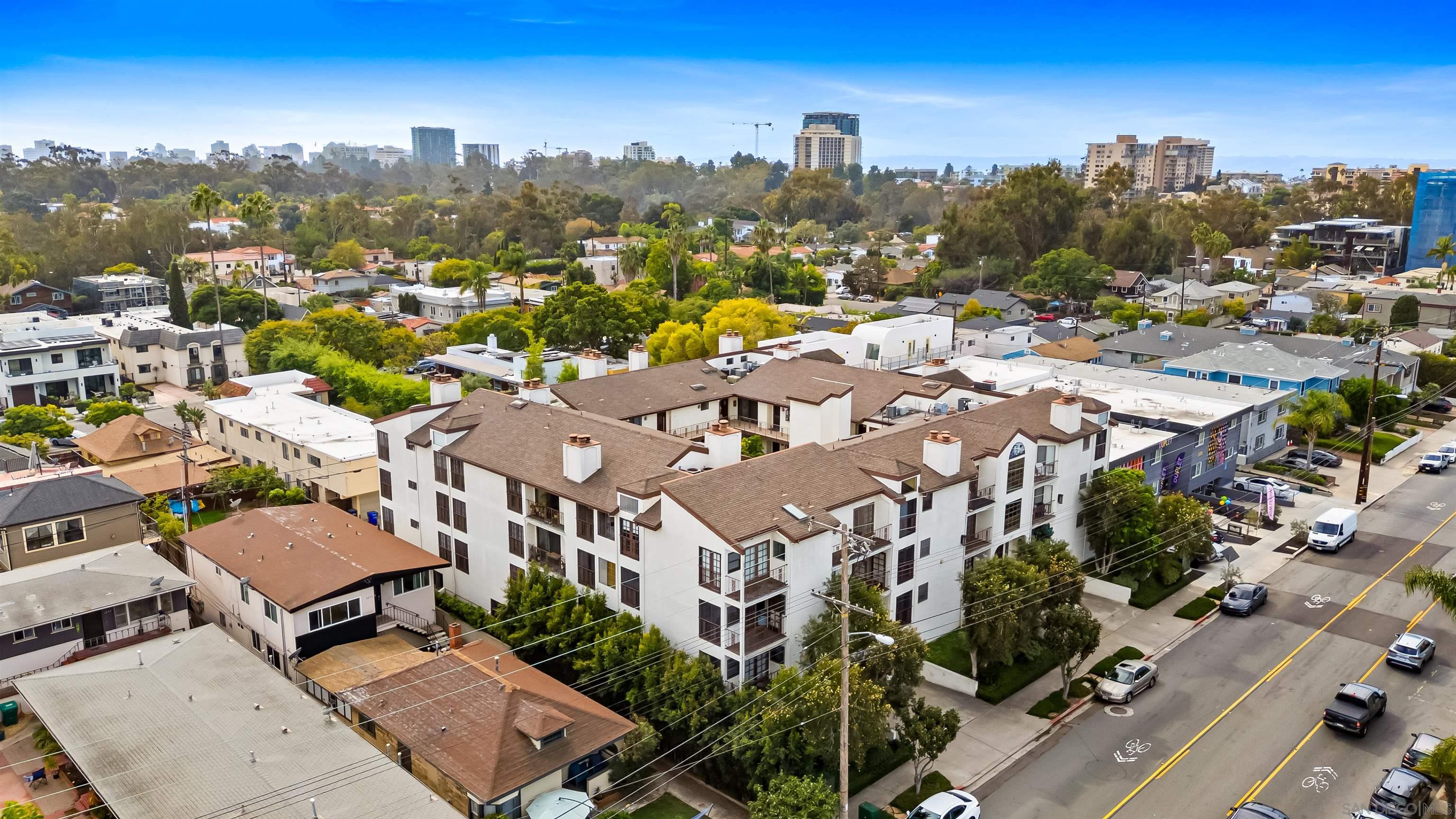 Detail Gallery Image 37 of 40 For 1263  Robinson Avenue  #13,  San Diego,  CA 92103 - 2 Beds | 2 Baths