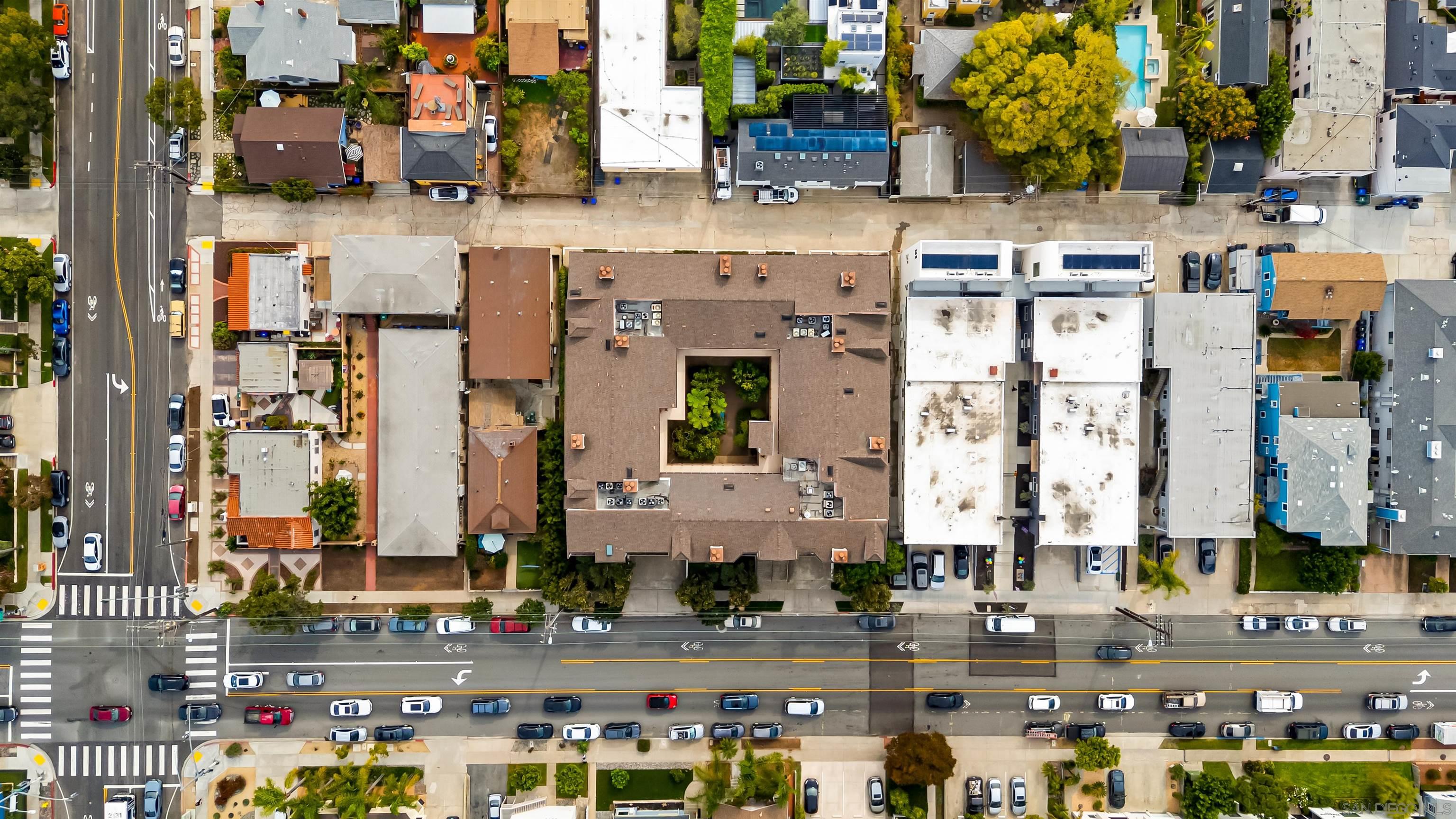 Detail Gallery Image 39 of 40 For 1263  Robinson Avenue  #13,  San Diego,  CA 92103 - 2 Beds | 2 Baths