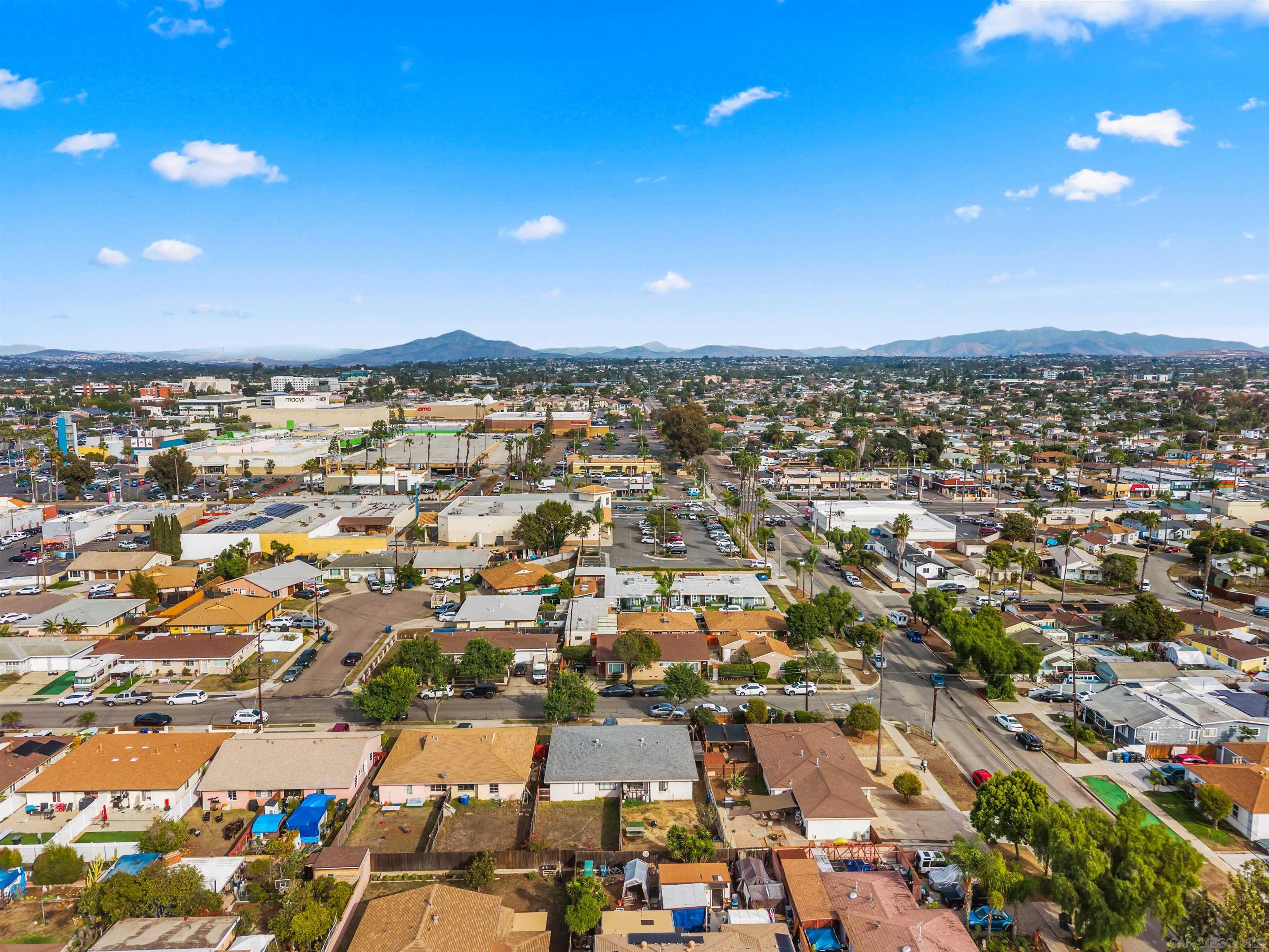 Detail Gallery Image 9 of 9 For 590-92  Madison Ave, Chula Vista,  CA 91910 - – Beds | – Baths