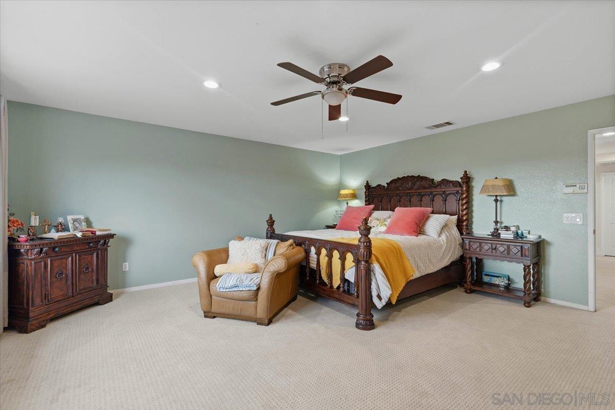 Detail Gallery Image 26 of 42 For 1528  Hendrix Pl, Chula Vista,  CA 91911 - 5 Beds | 3/1 Baths