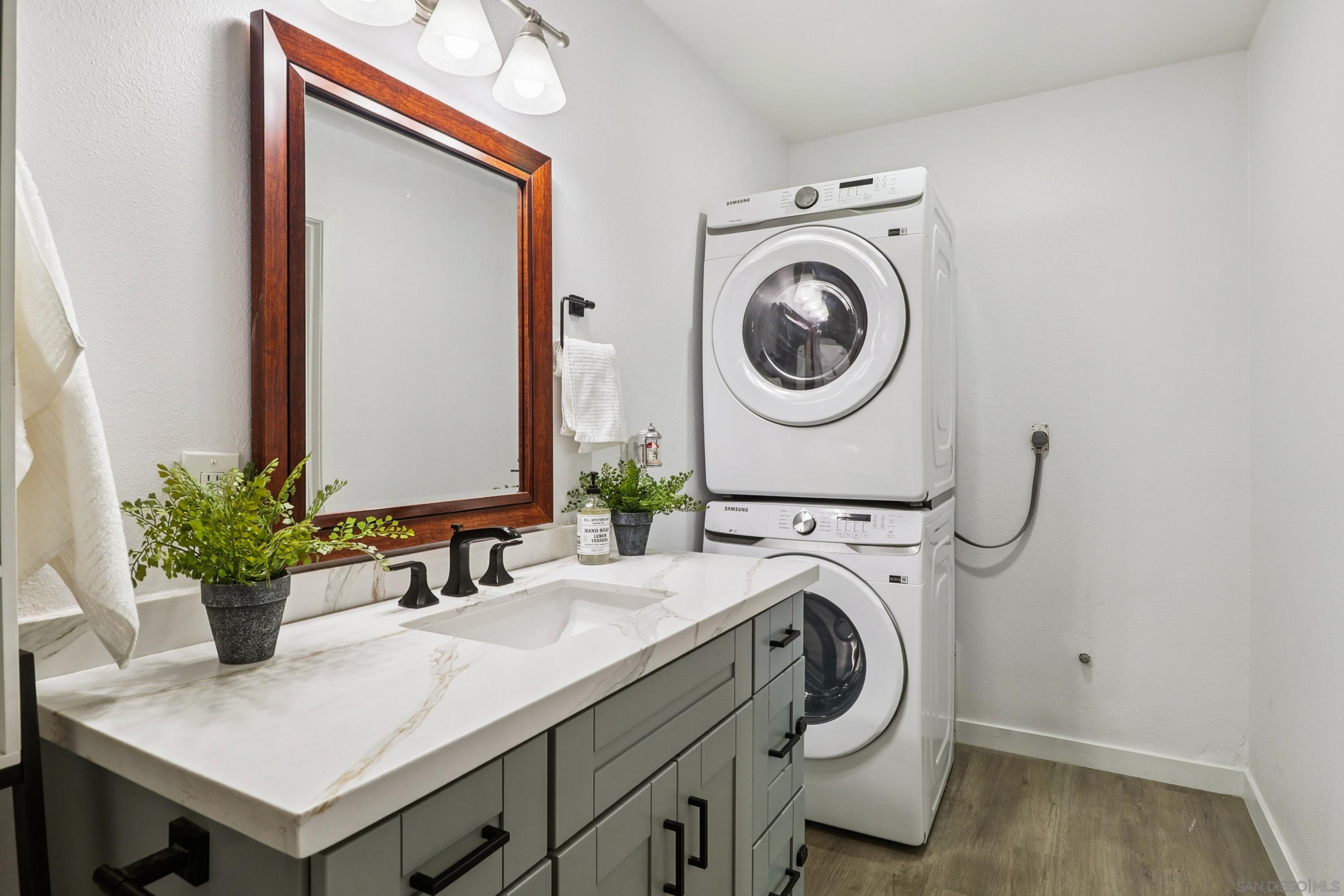 Detail Gallery Image 19 of 64 For 10220  Princess Sarit Way, Santee,  CA 92071 - 2 Beds | 1 Baths