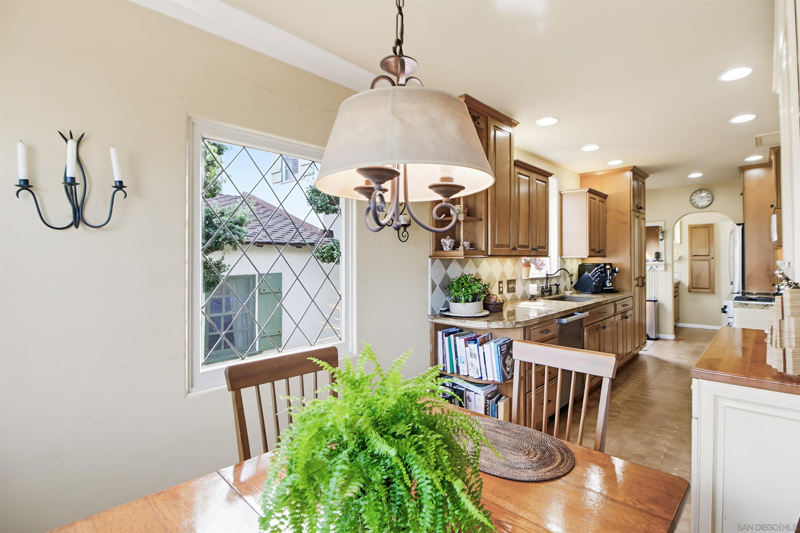 Detail Gallery Image 27 of 73 For 3039  Dumas Street, San Diego,  CA 92106 - 4 Beds | 3 Baths