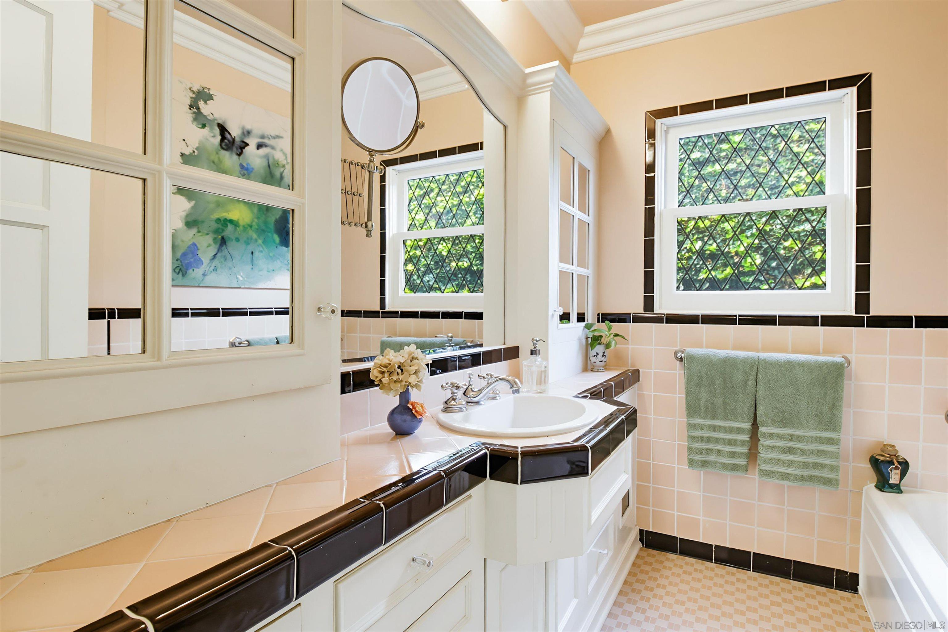 Detail Gallery Image 42 of 73 For 3039  Dumas Street, San Diego,  CA 92106 - 4 Beds | 3 Baths