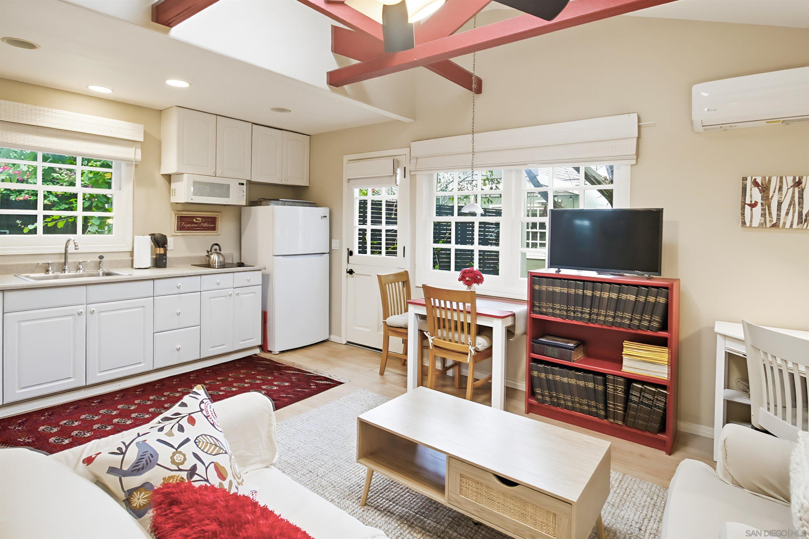 Detail Gallery Image 72 of 73 For 3039  Dumas Street, San Diego,  CA 92106 - 4 Beds | 3 Baths