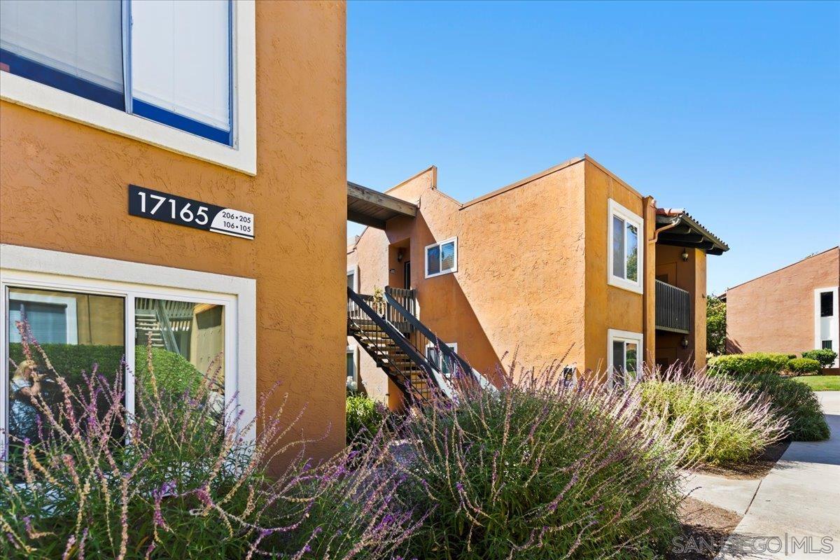 Detail Gallery Image 2 of 36 For 17165 W Bernardo Dr  #205,  San Diego,  CA 92127 - 2 Beds | 1 Baths